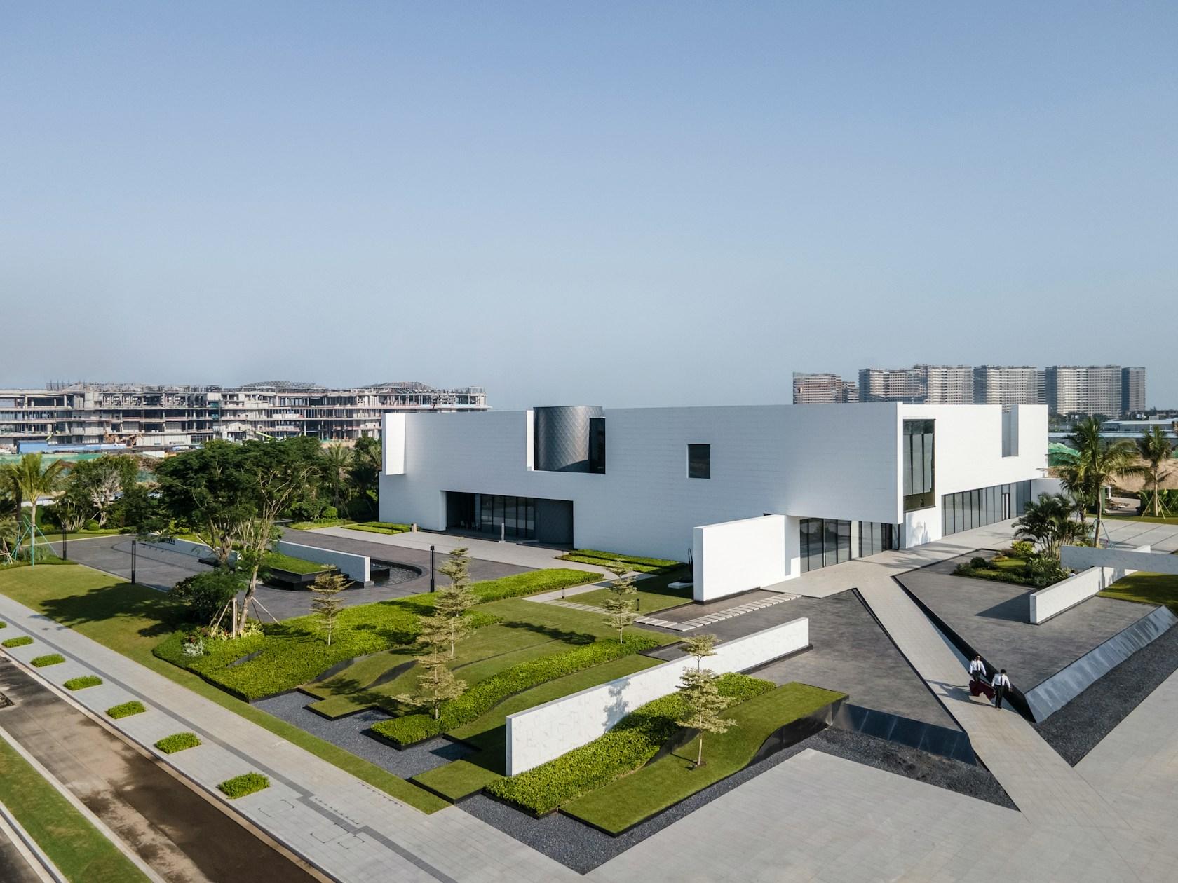 Haikou International Duty Free Reception Center - image 2