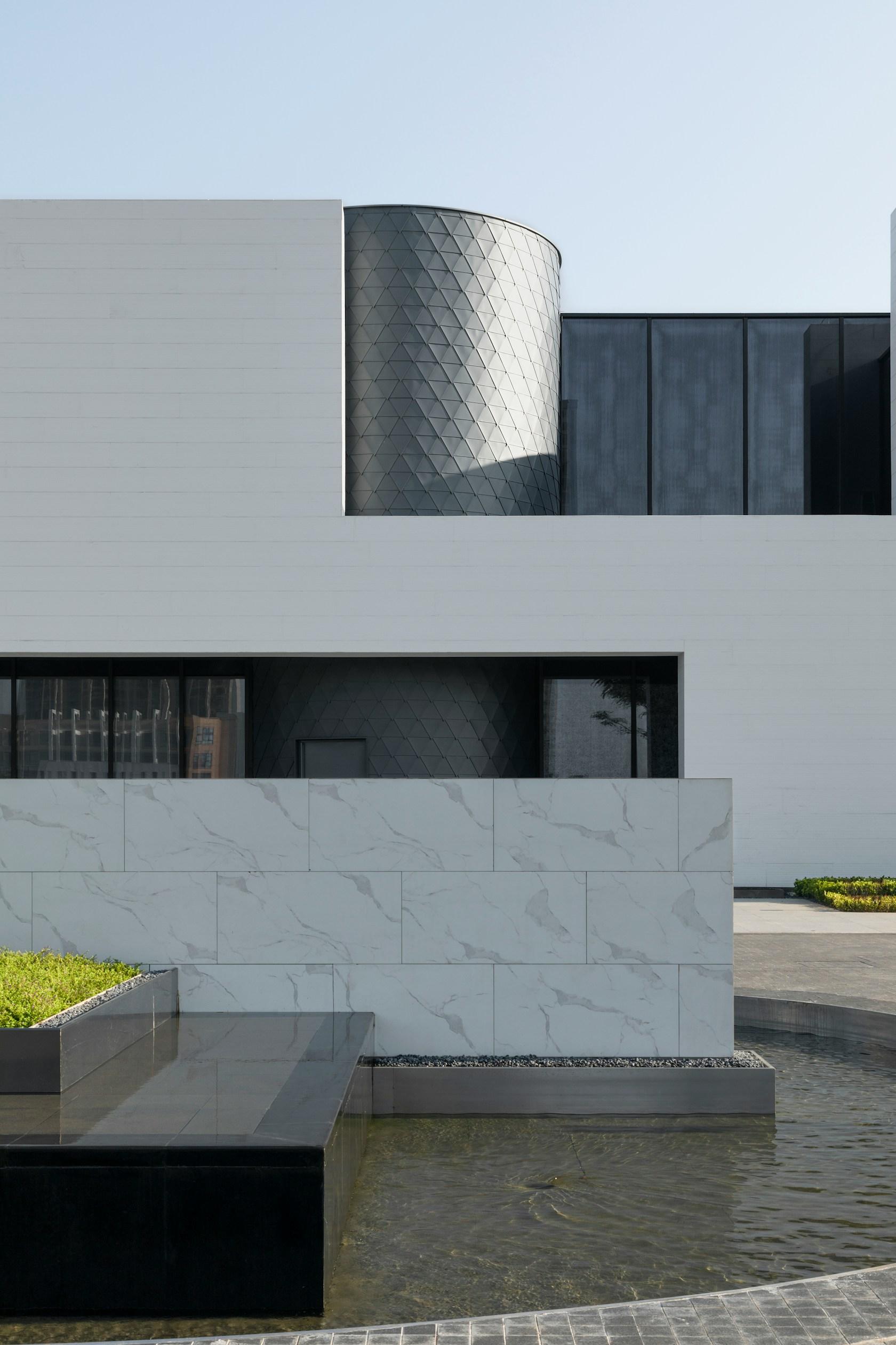 Haikou International Duty Free Reception Center - image 9