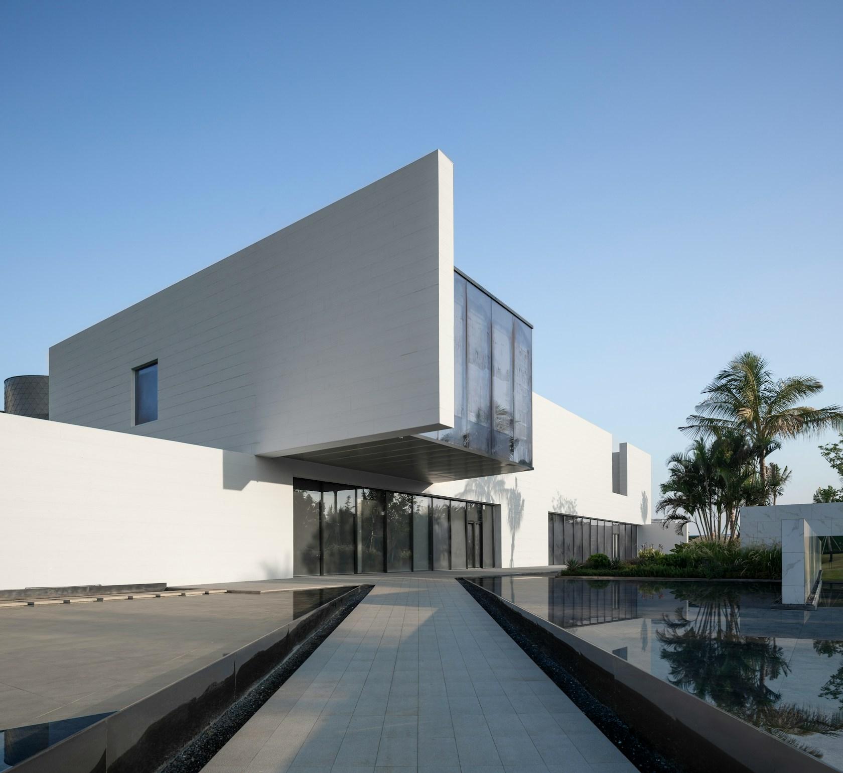Haikou International Duty Free Reception Center - image 11