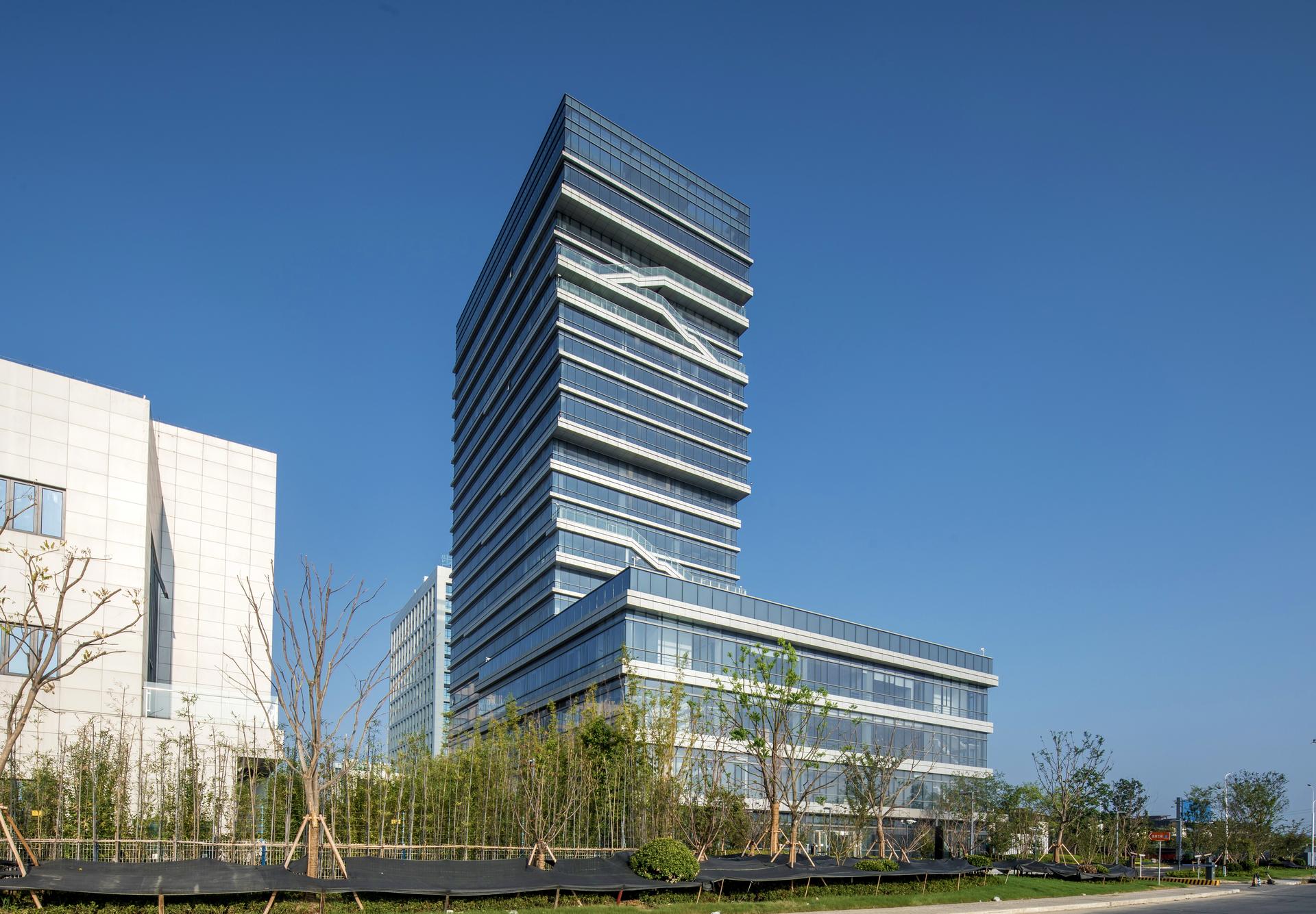 Something Happening in the Air-Wujiang Taihu New Town Software Park Complex Building - image 2