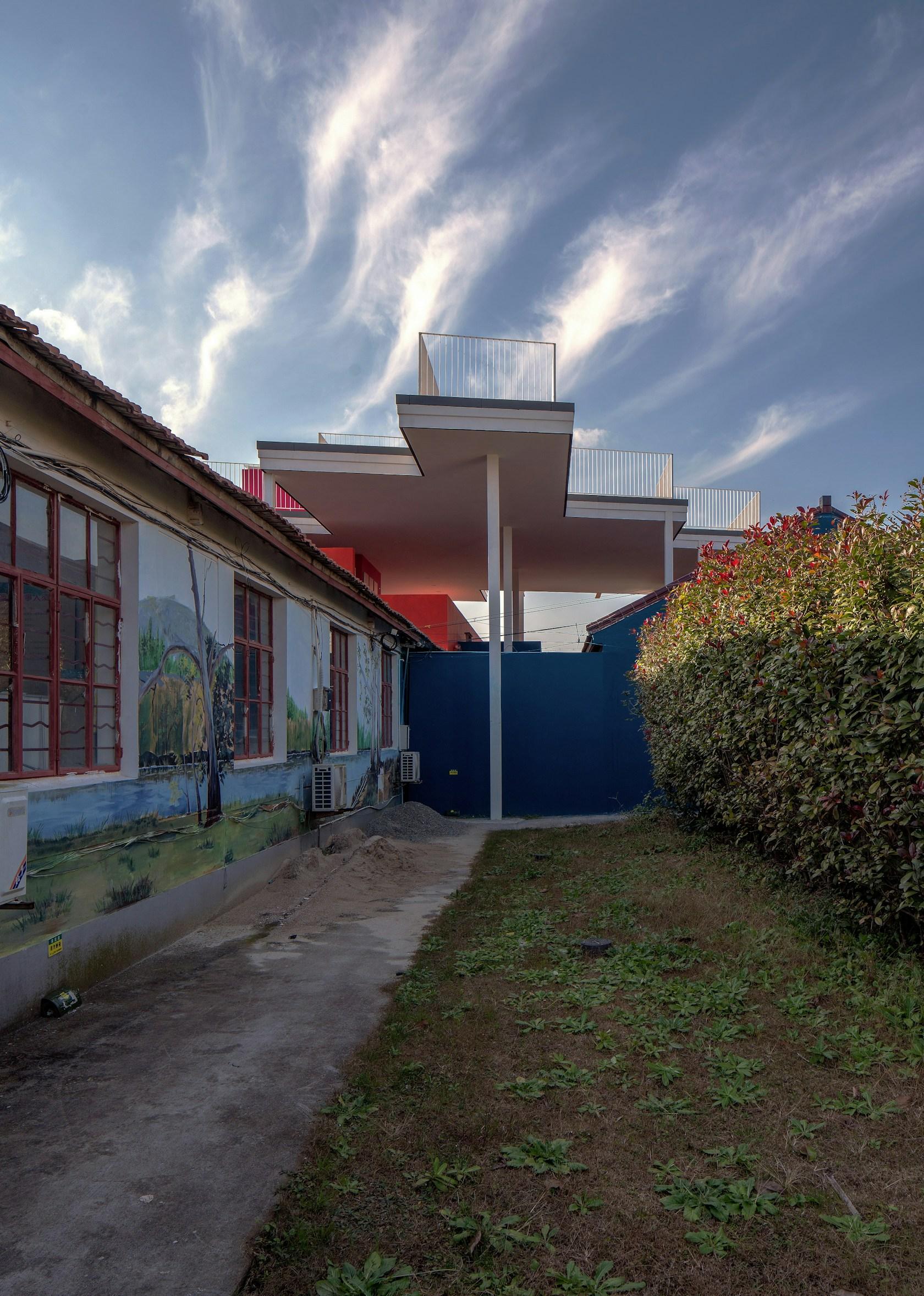 Qiao Shao Wan Contemporary Art Center - image 6