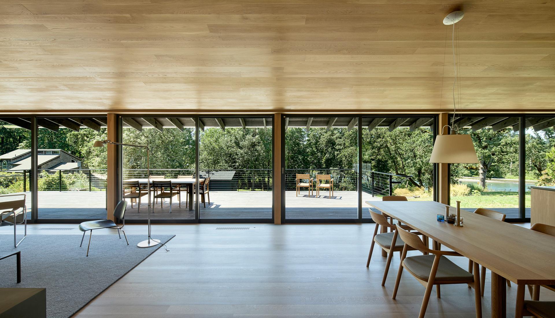 Divine House - image 6