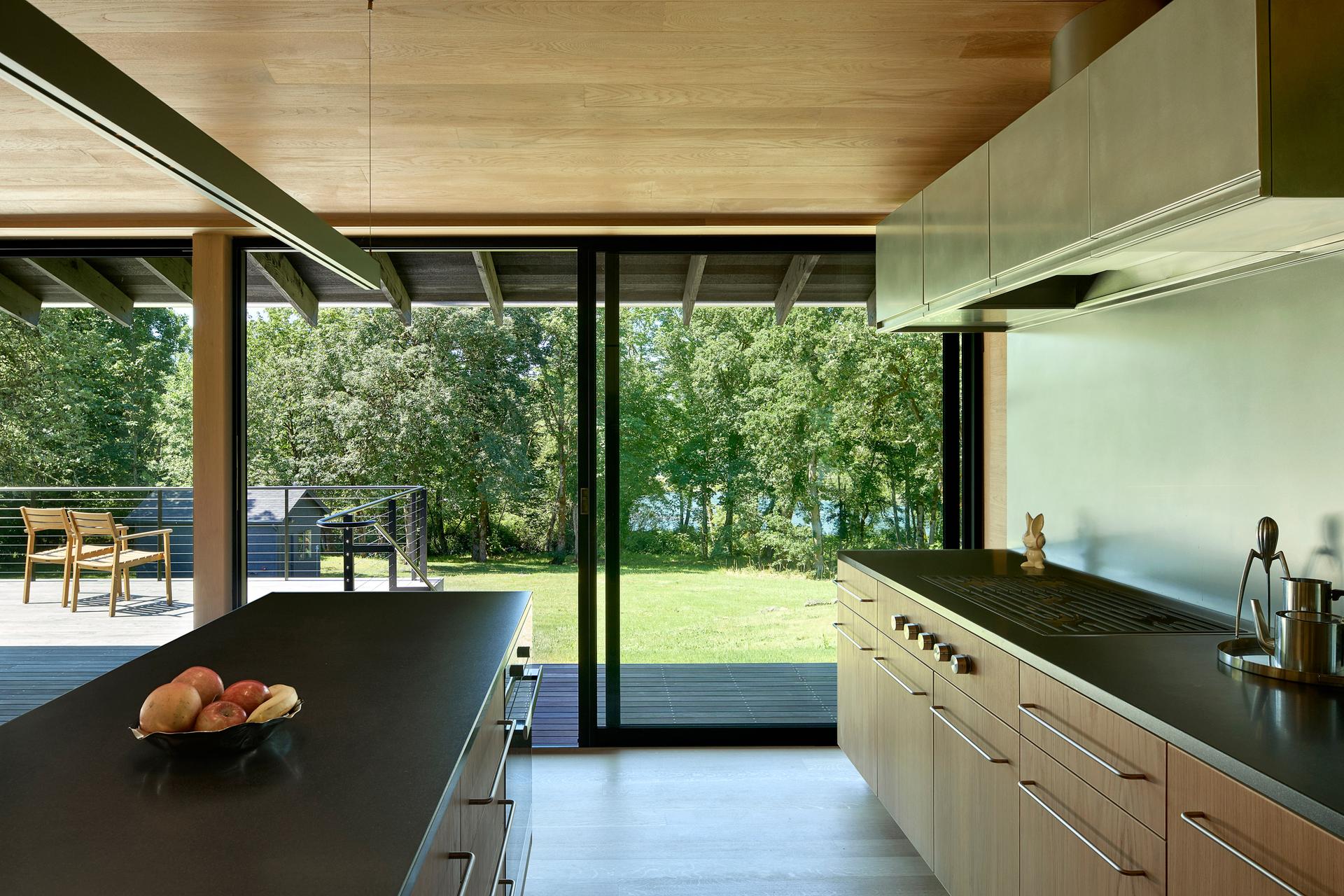 Divine House - image 7