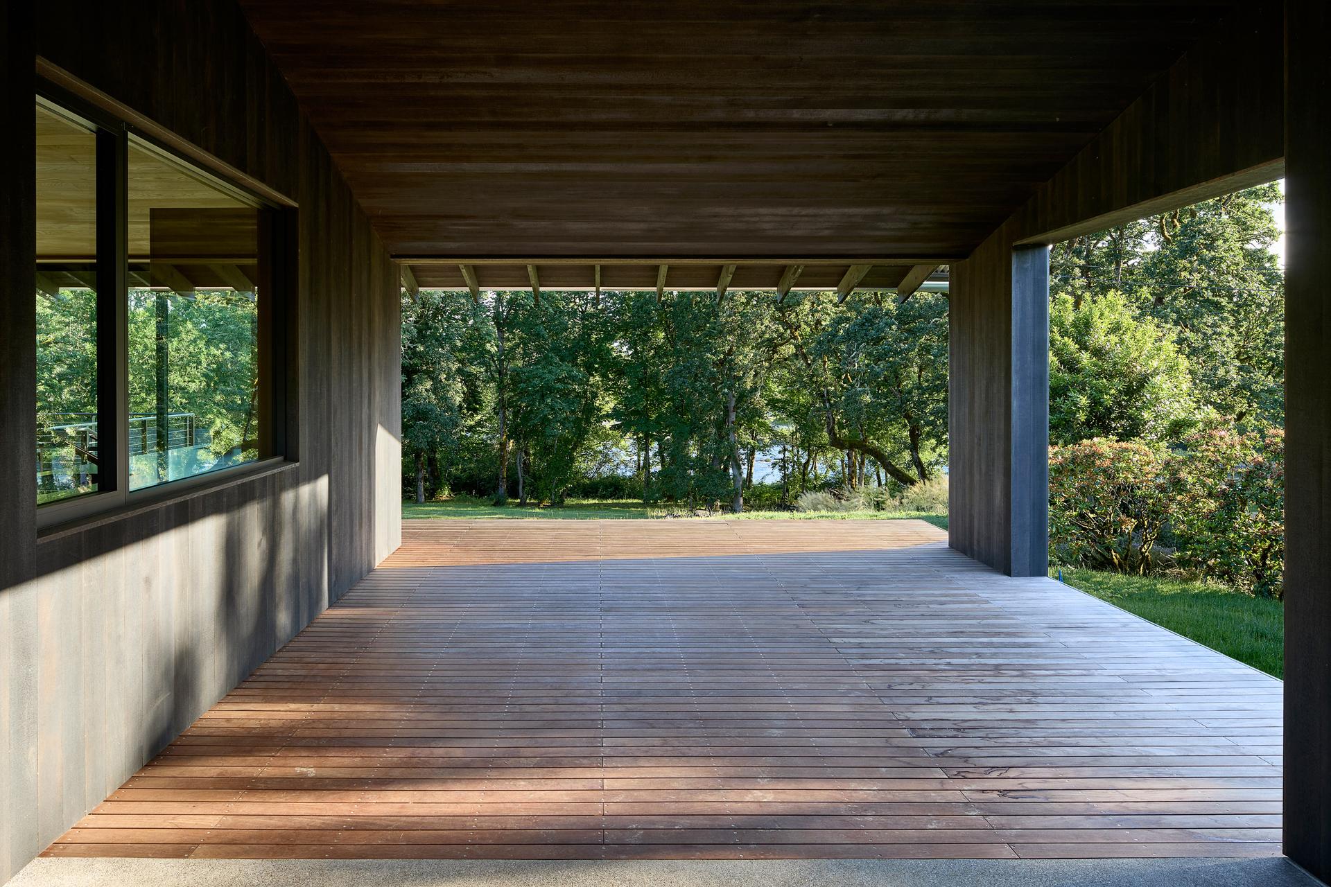 Divine House - image 31