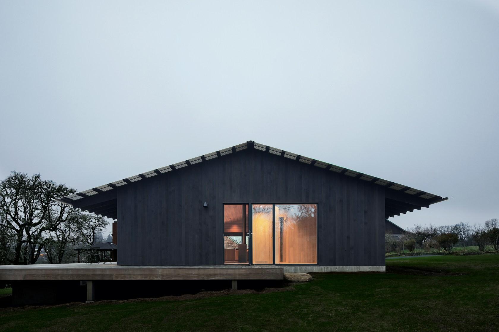 Divine House - image 14