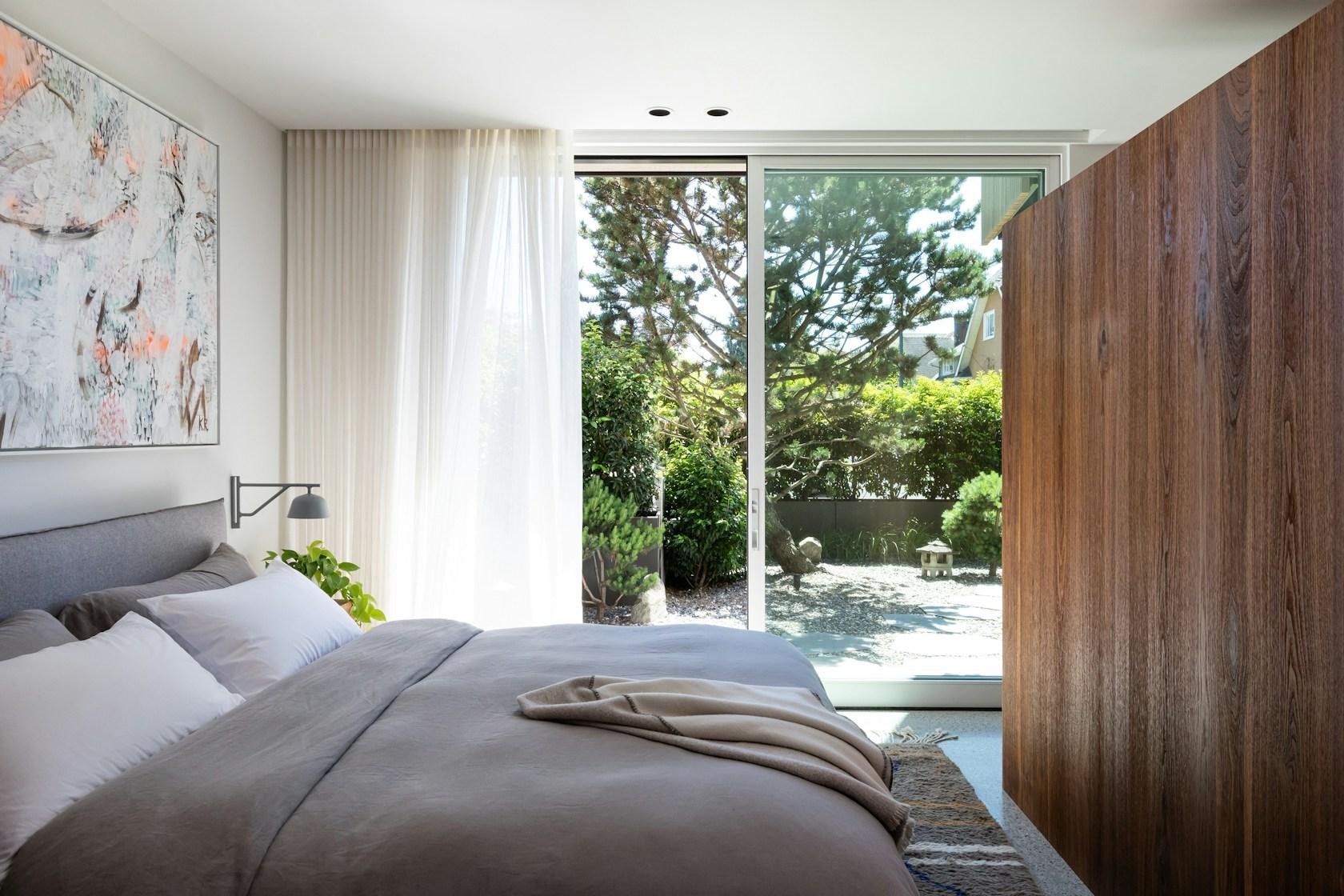 Big Sky Beach House - image 9