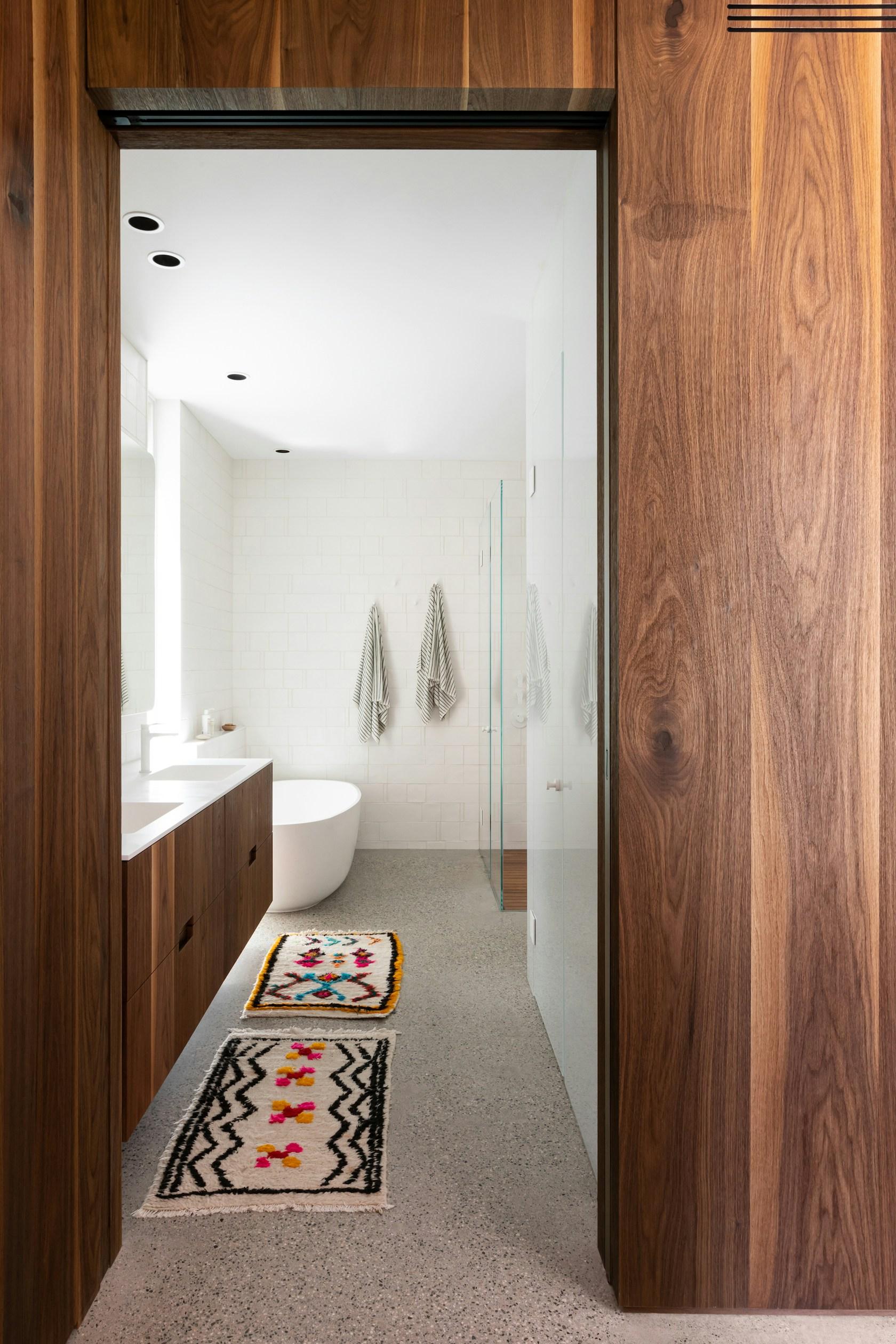 Big Sky Beach House - image 10