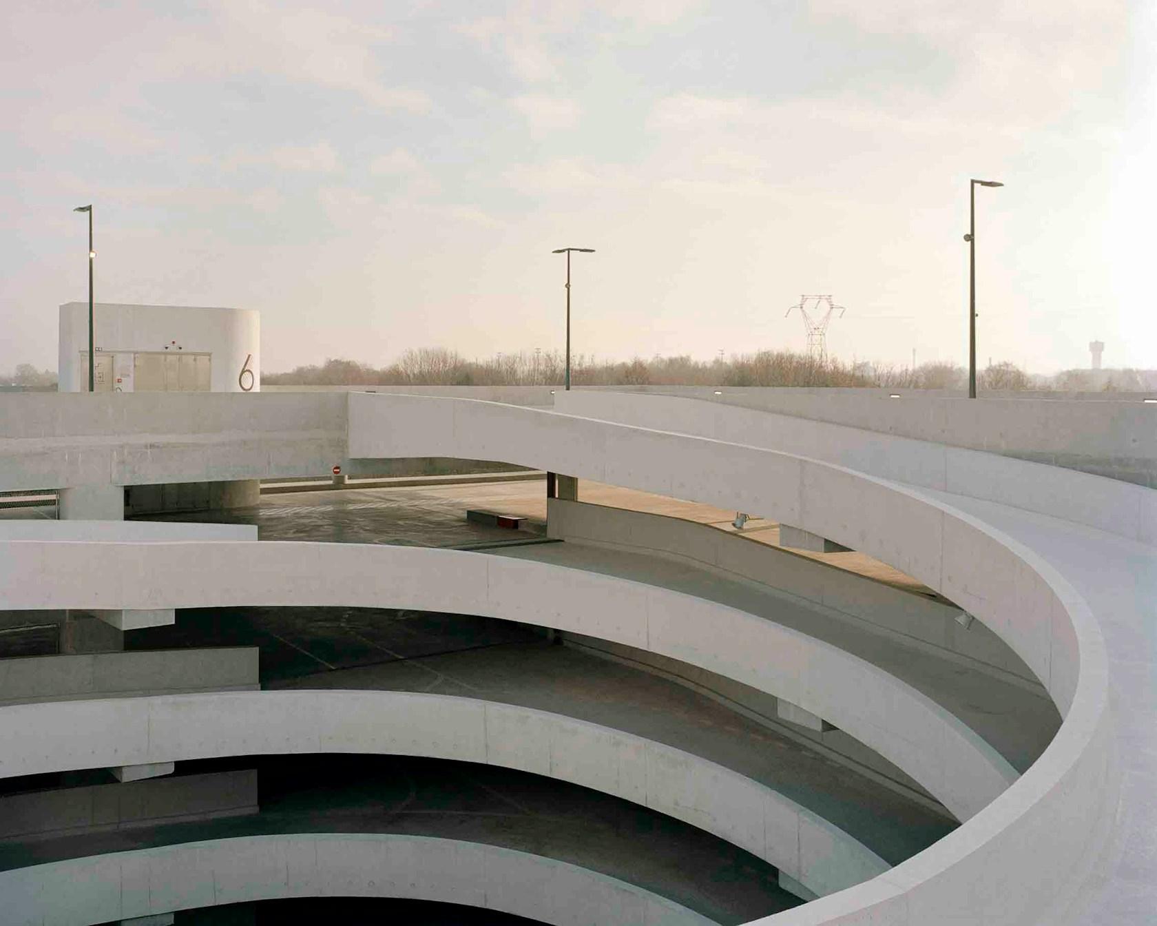 P+R park and ride - image 6