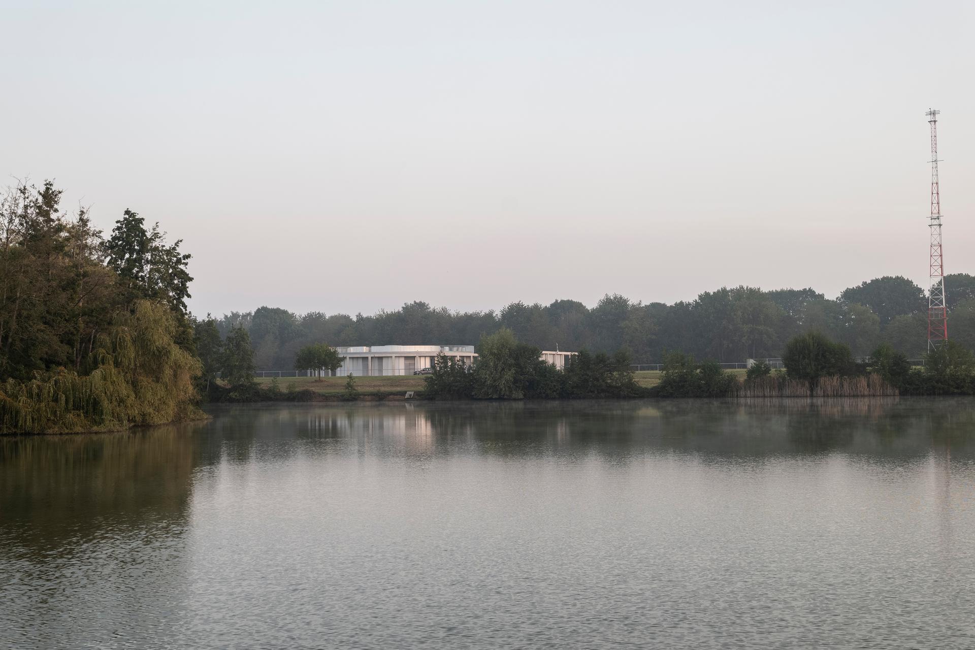 the Atmospheric Research Observatory center (SIRTA) - image 20