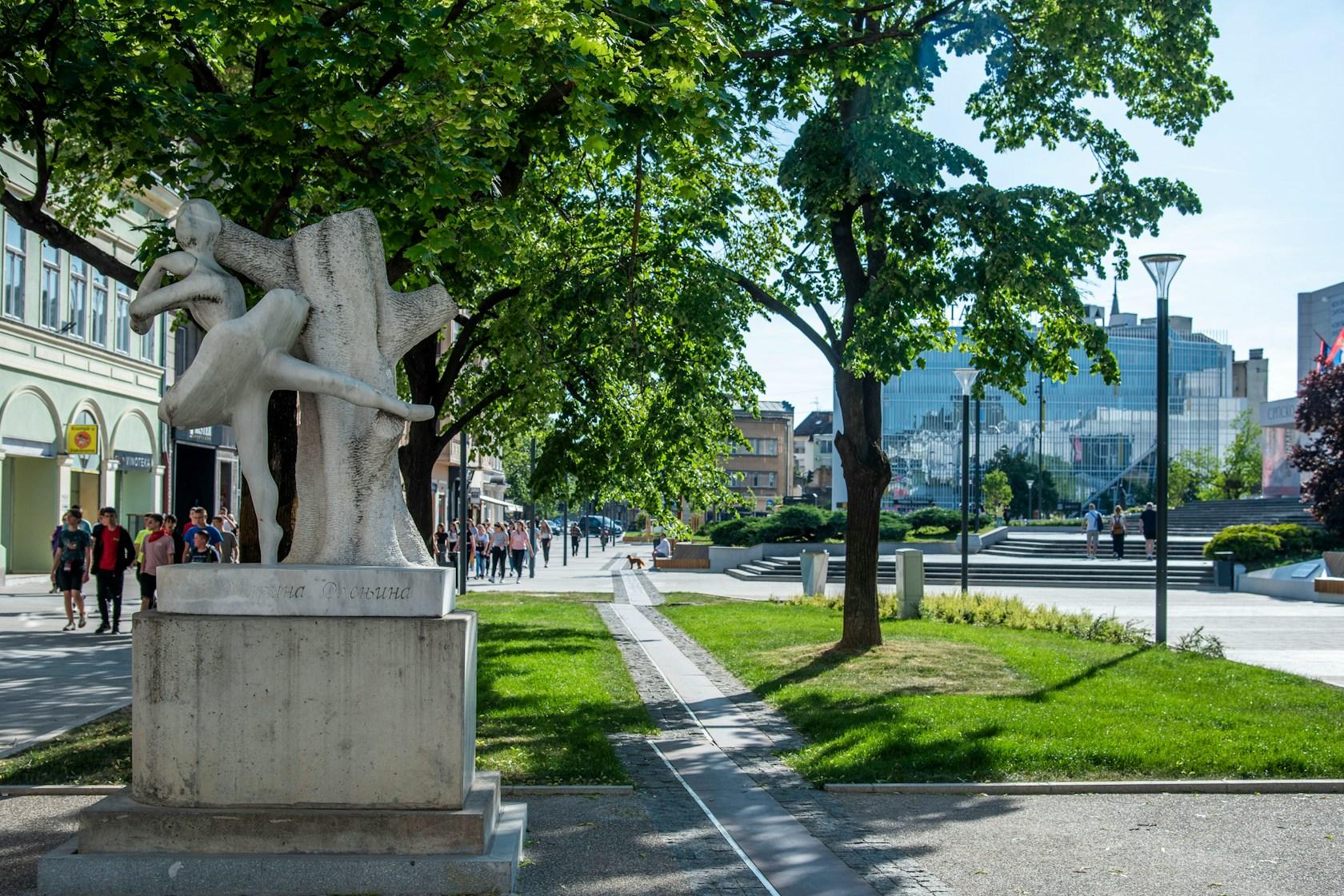 Reconstruction and urban design of the Theater Square in Novi Sad - image 12