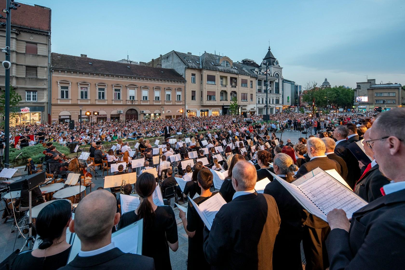Reconstruction and urban design of the Theater Square in Novi Sad - image 26