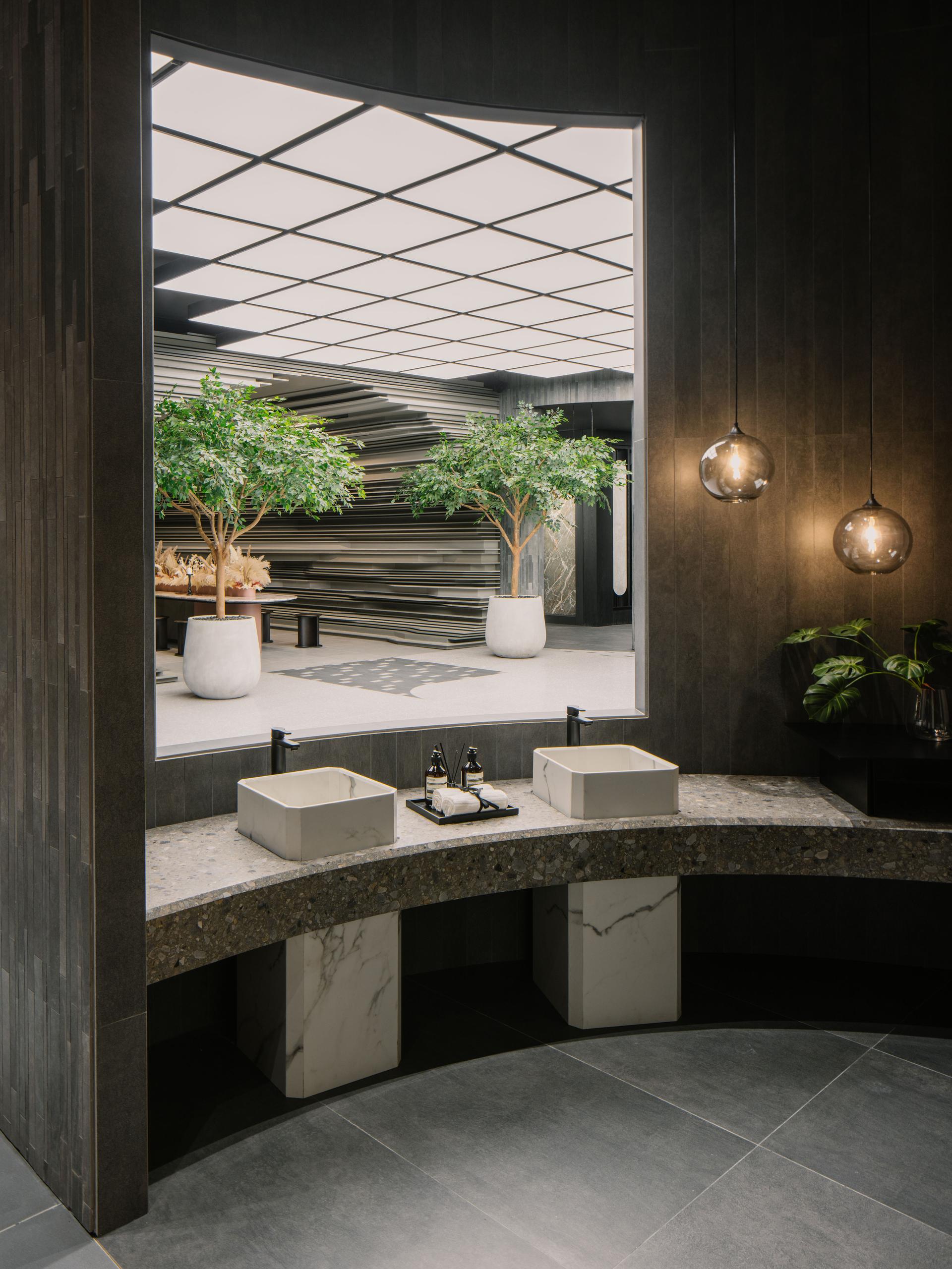 Hafary Gallery - image 5