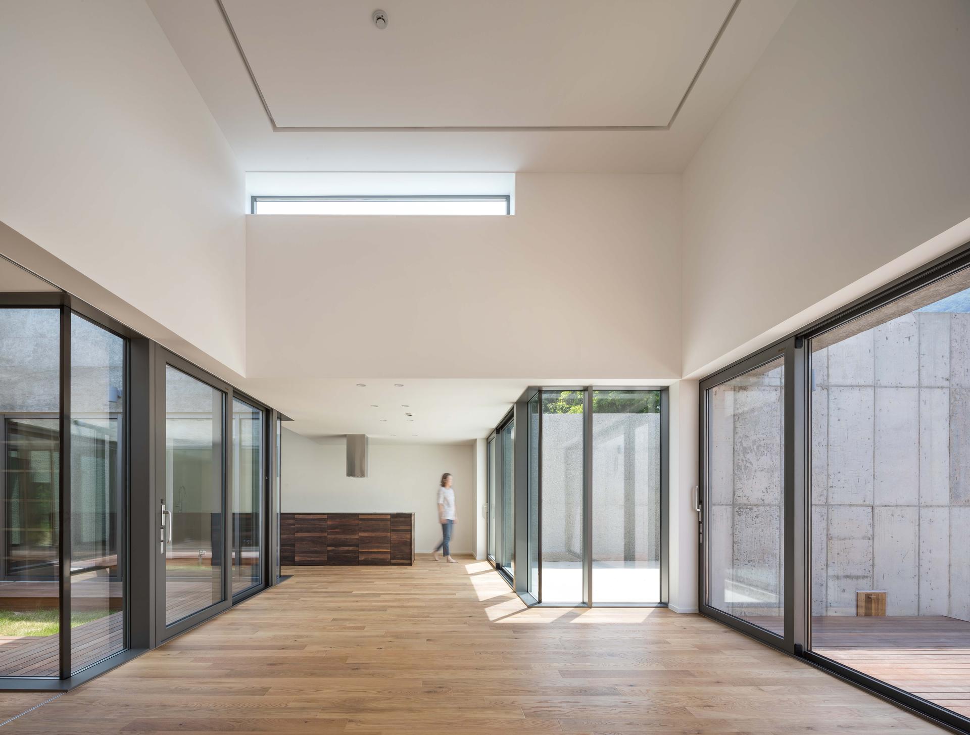 Closed house, Open house - image 10