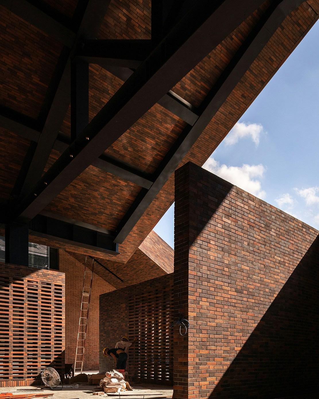 Guangzhou Julong Bay Exhibition Hall - image 11