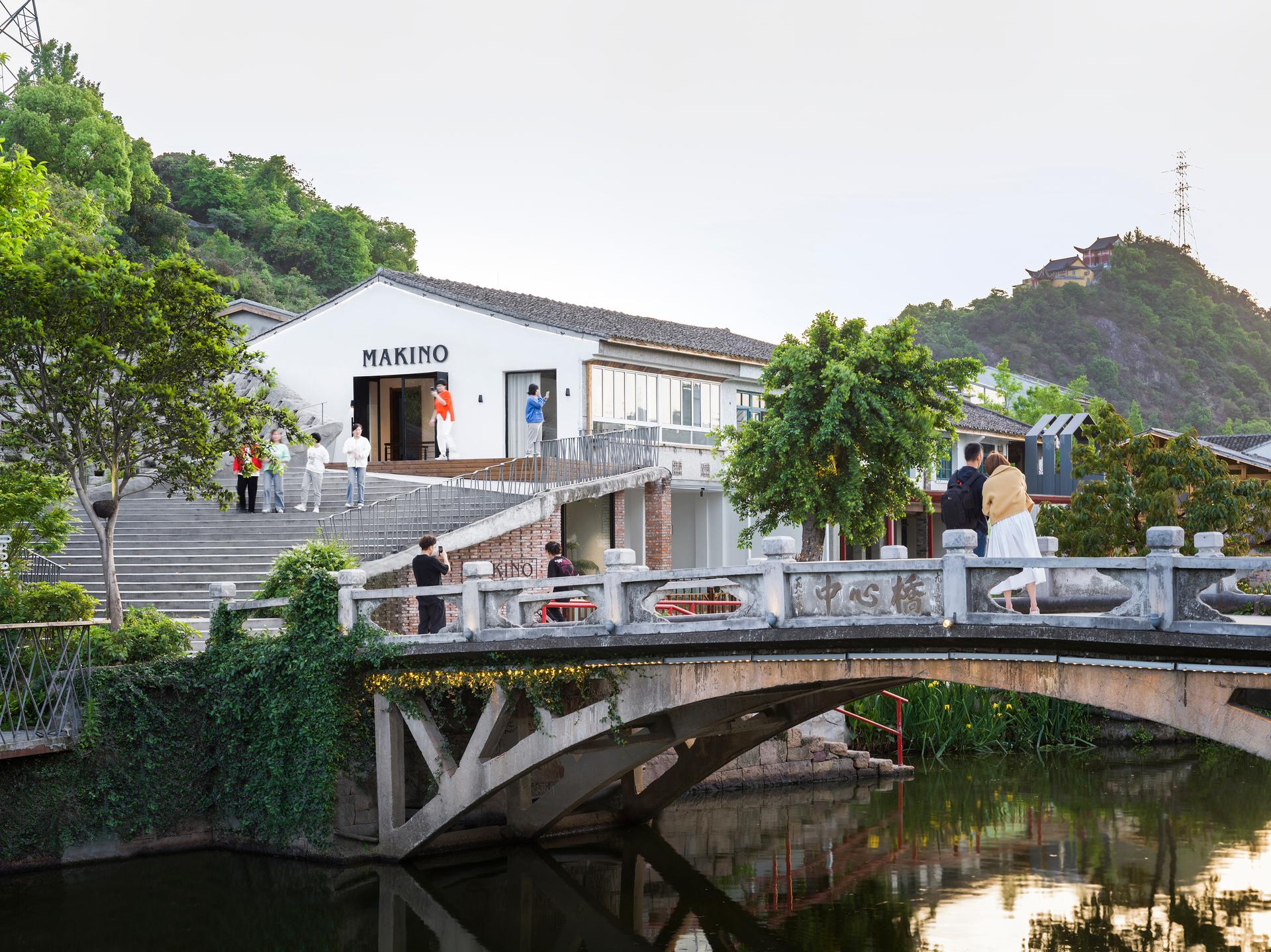 Shangen Blossom Pavilion - image 7