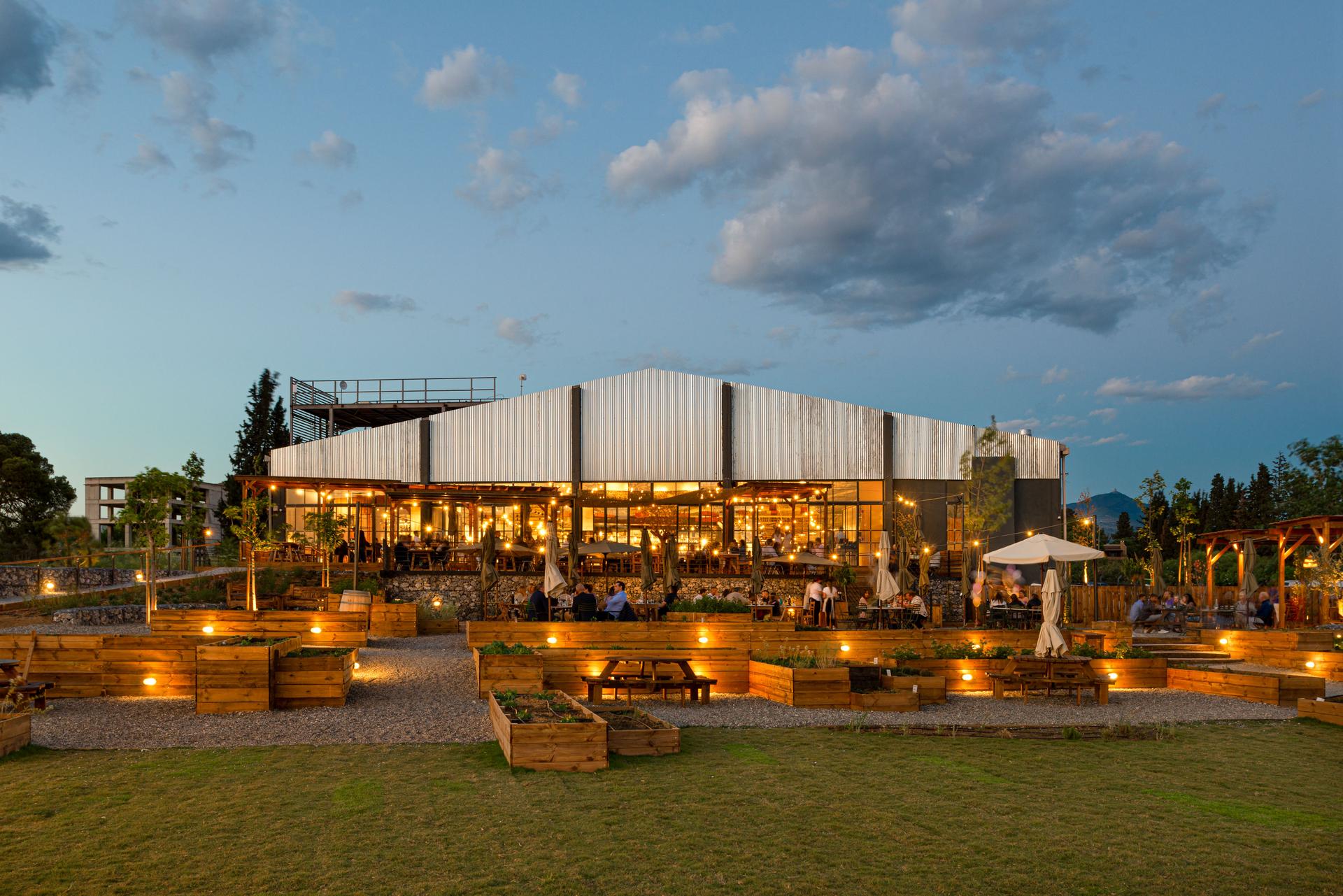 Ergon Agora East