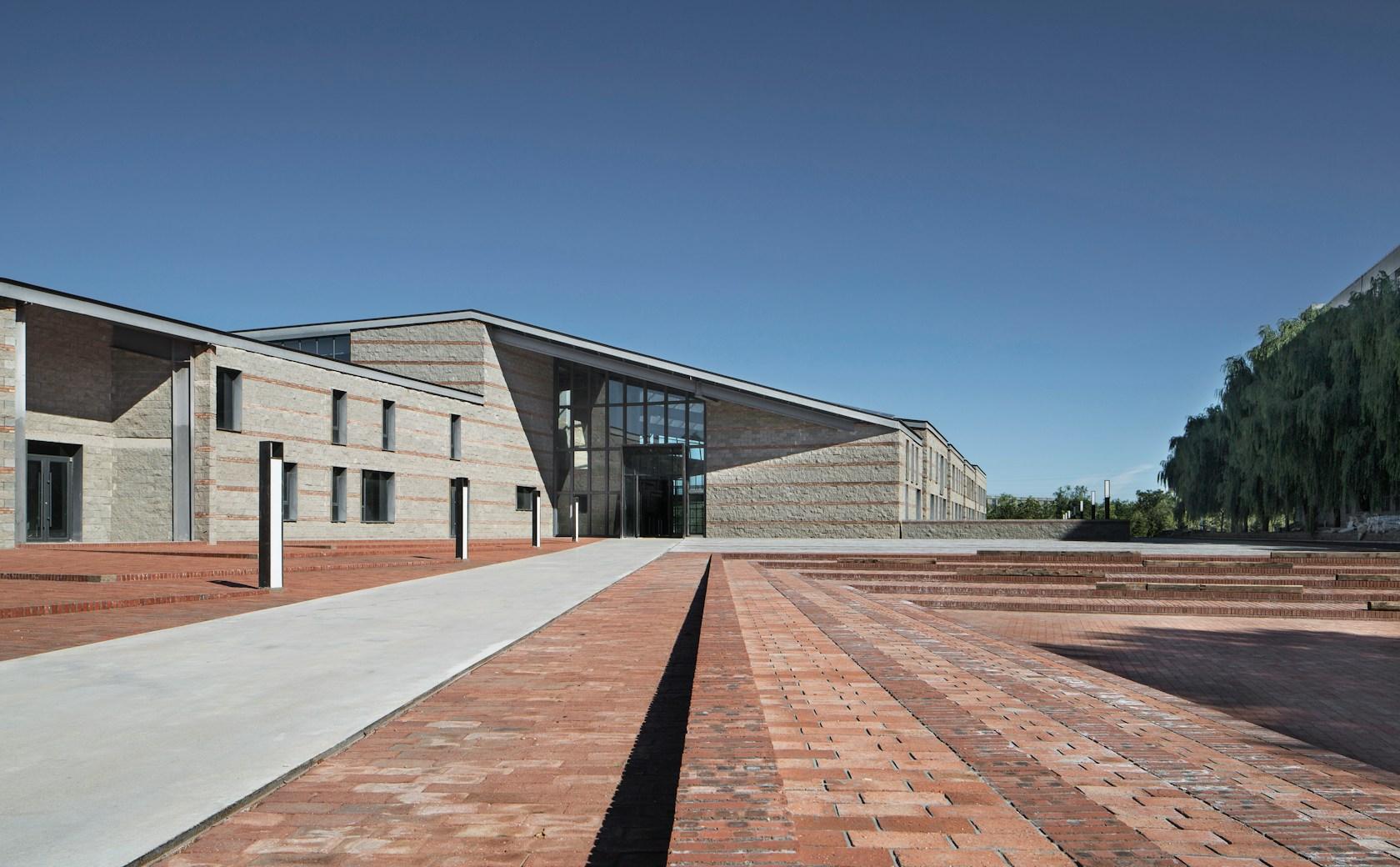 Inner Mongolia Normal University Sculpture Research Center