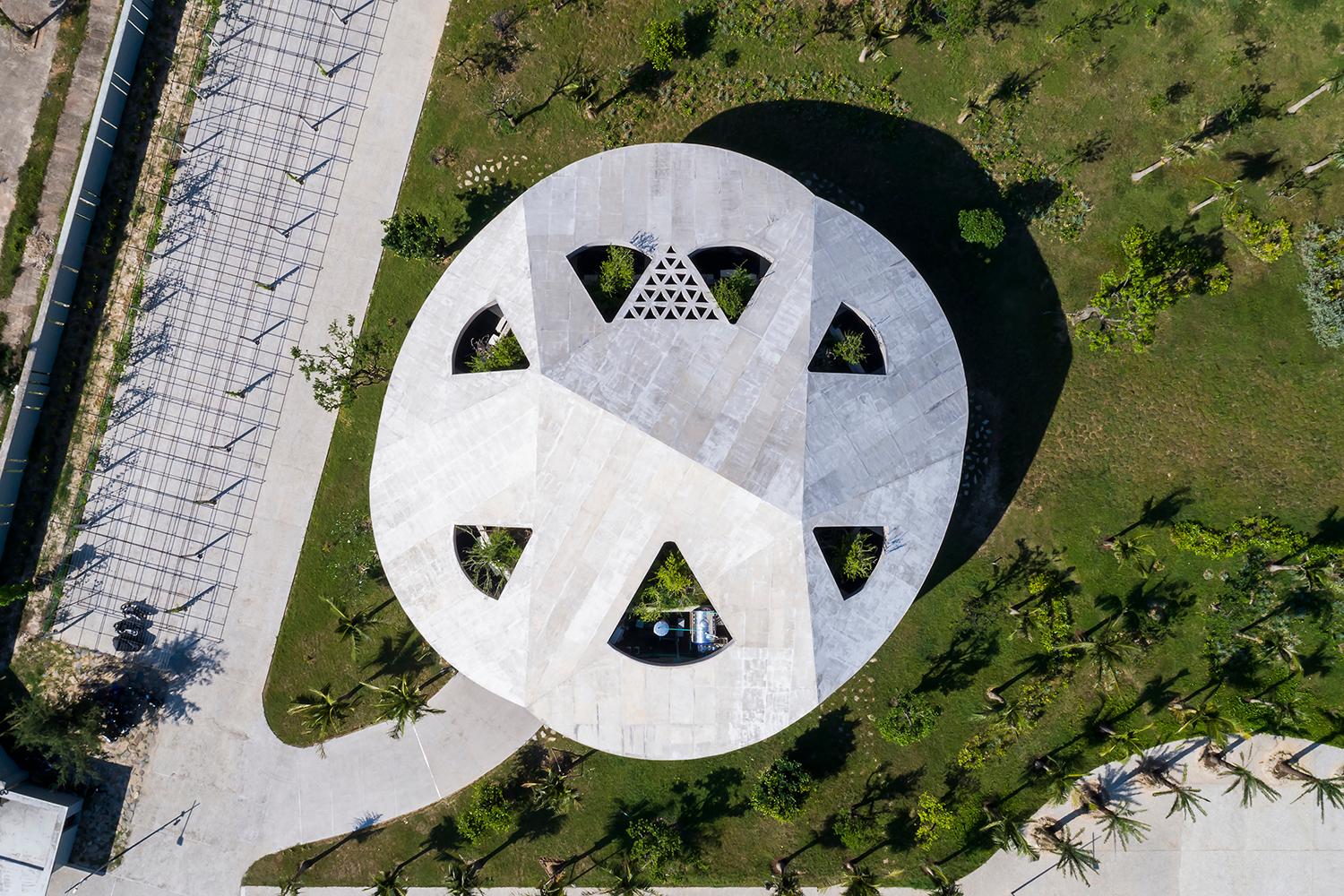 The Kaleidoscope - image 5