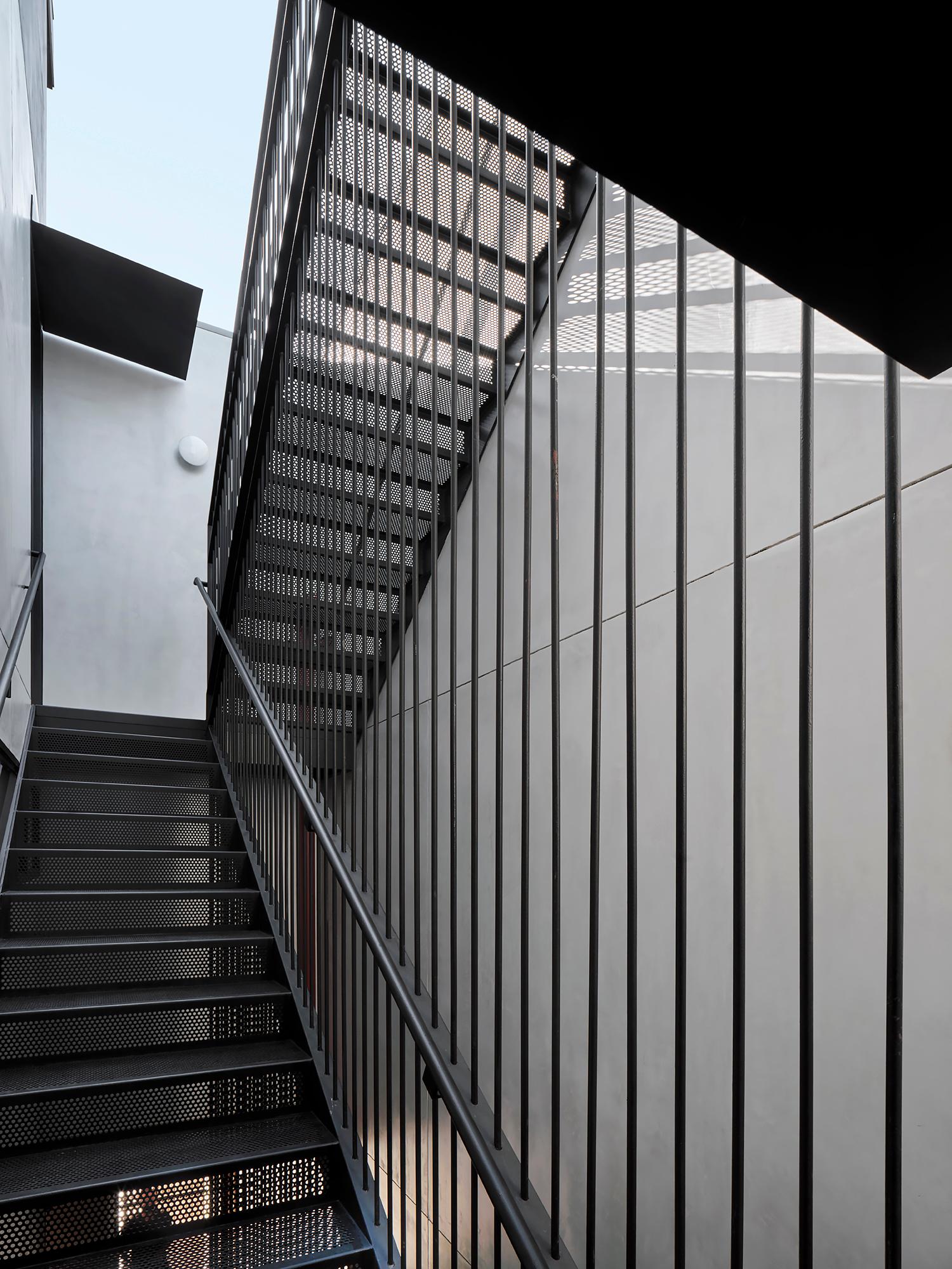 Twin Peaks Residences - image 15