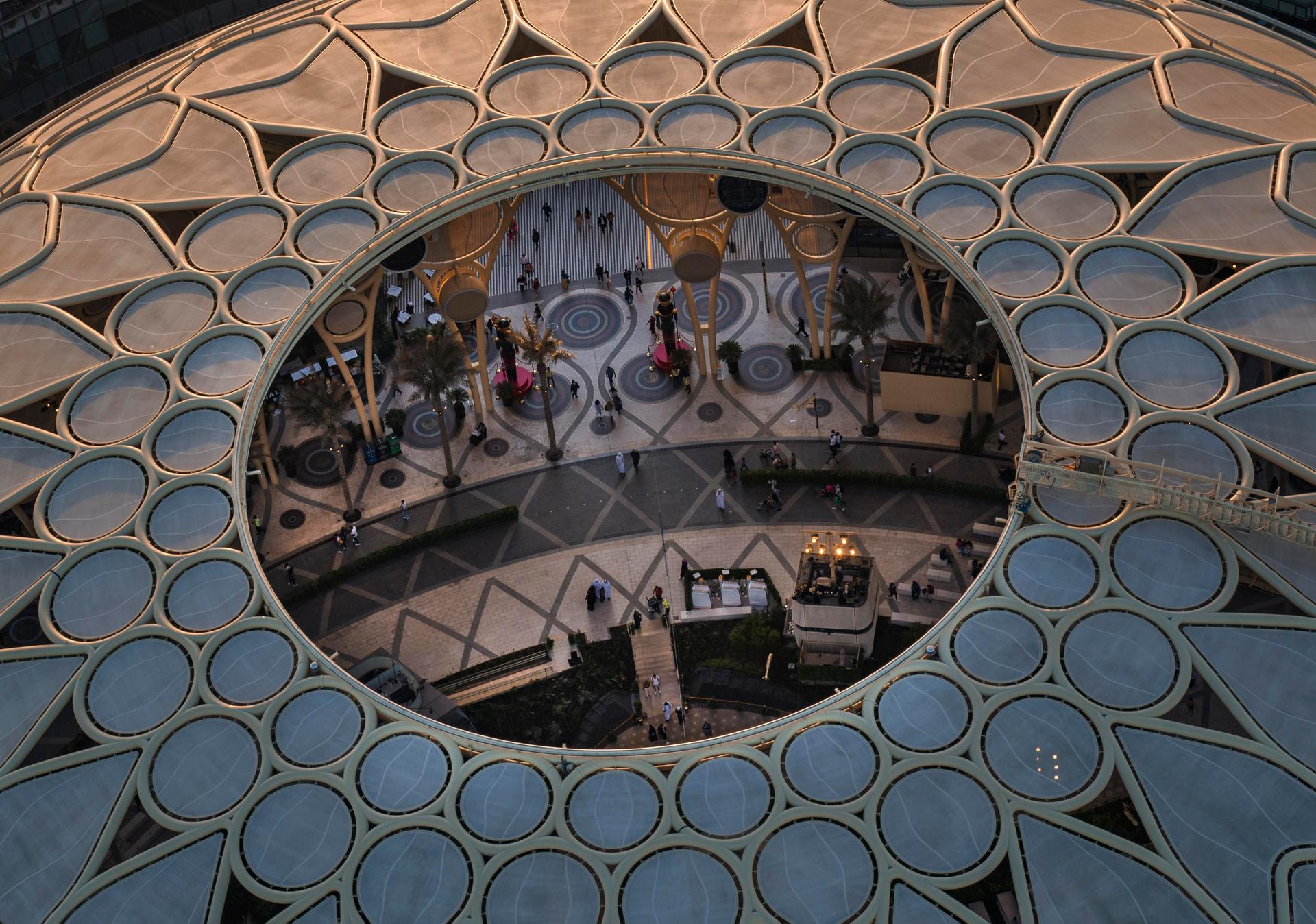 Al Wasl Plaza - image 11
