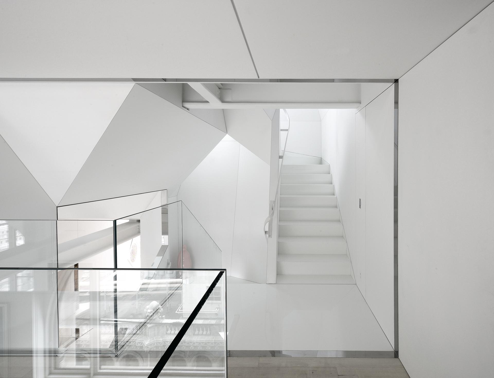 Skyhouse - image 6