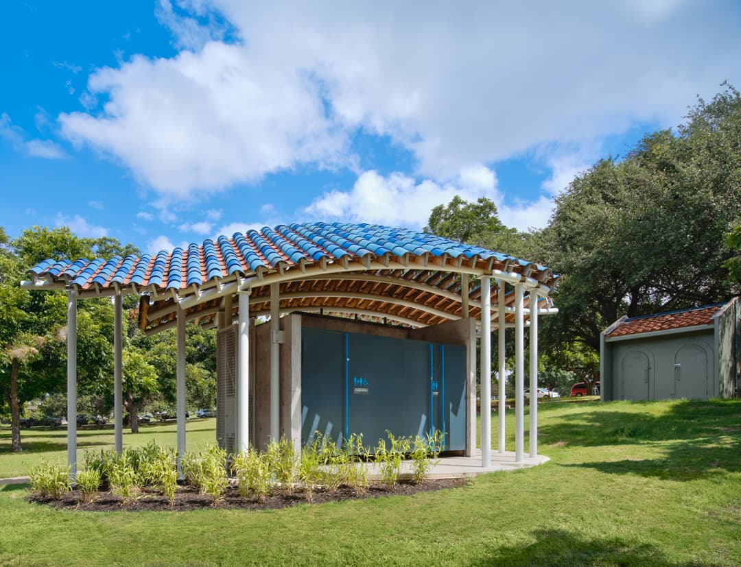 Festival Beach Restroom - image 6