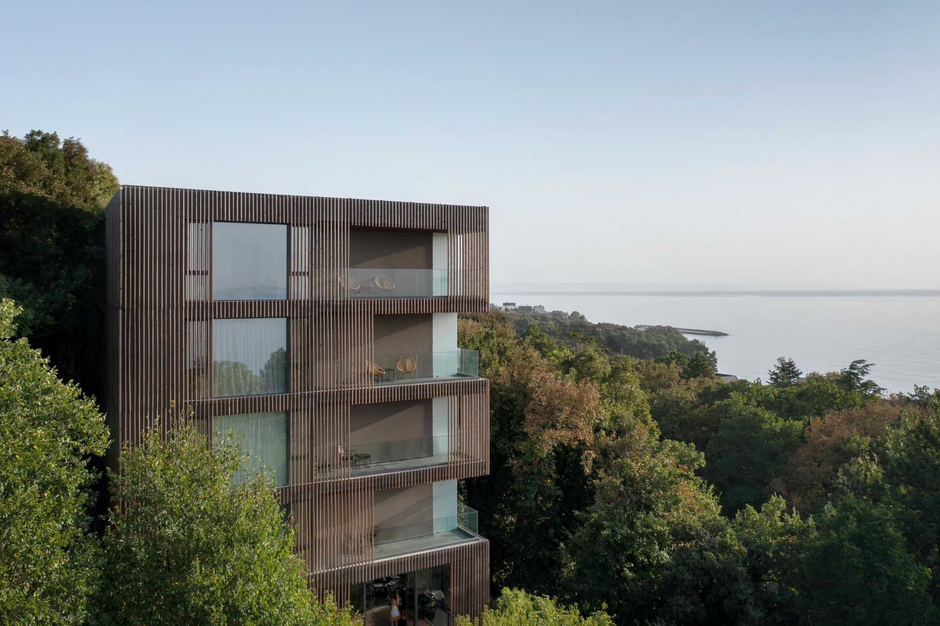 Umani Hotel - image 2