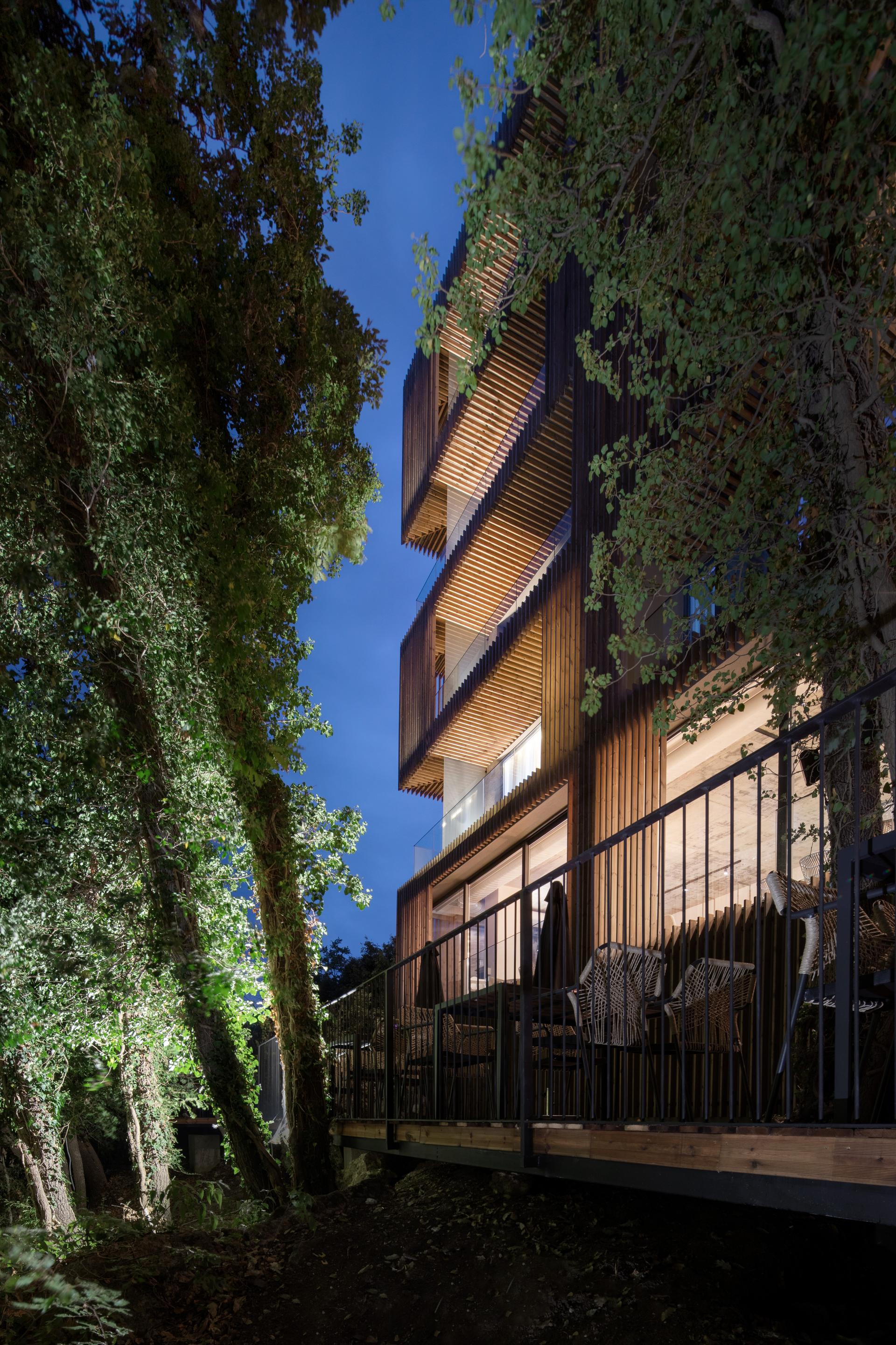 Umani Hotel - image 17