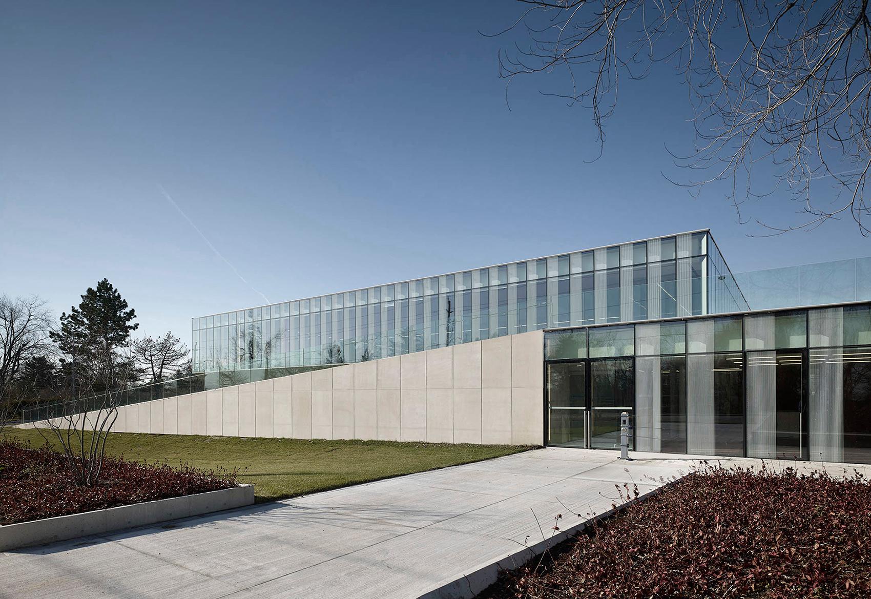 Waterdown Library and Civic Centre