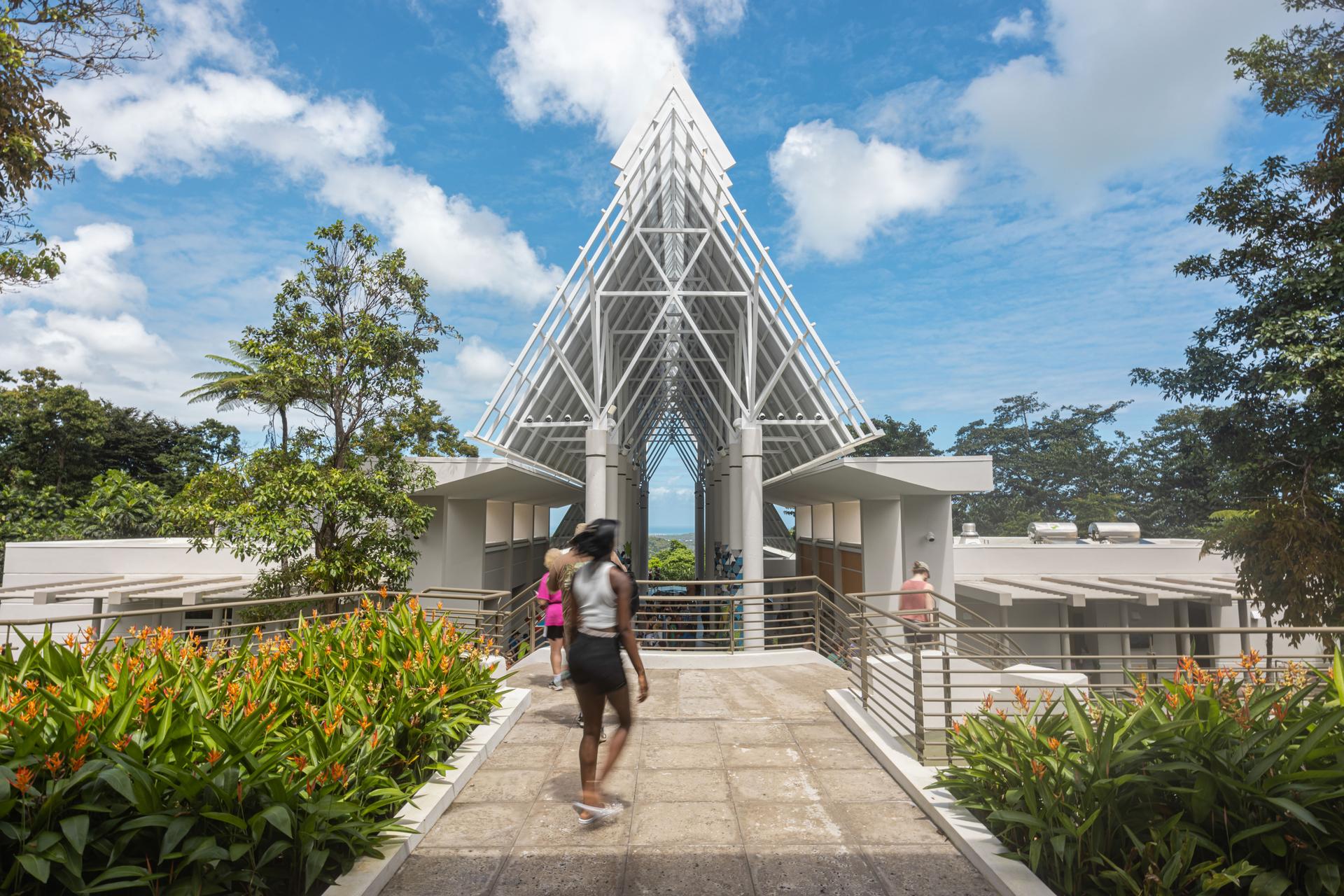 Revitalization of El Portal de El Yunque Visitors Center Building and Site