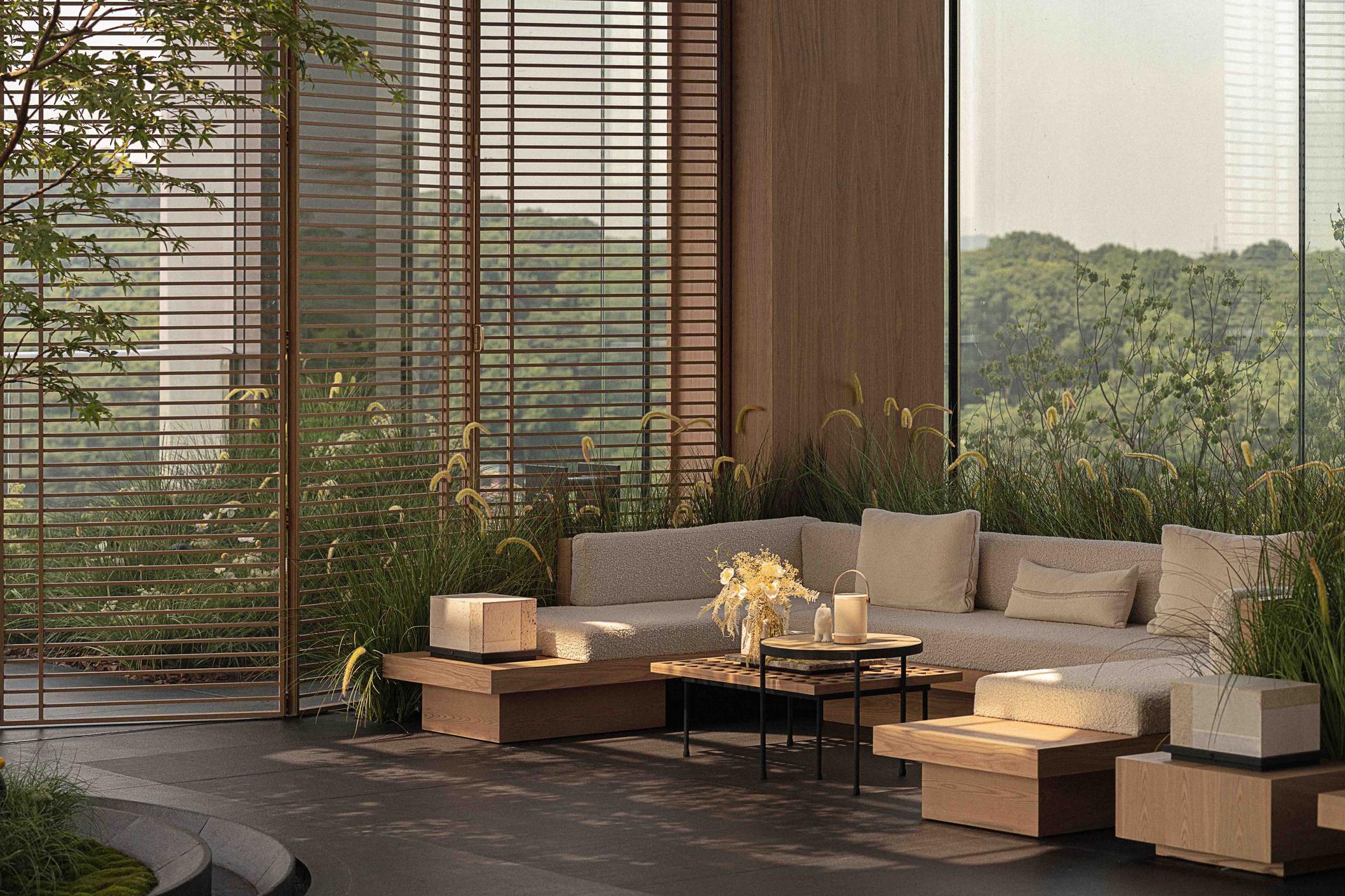 Four Seasons Pavilion - image 3