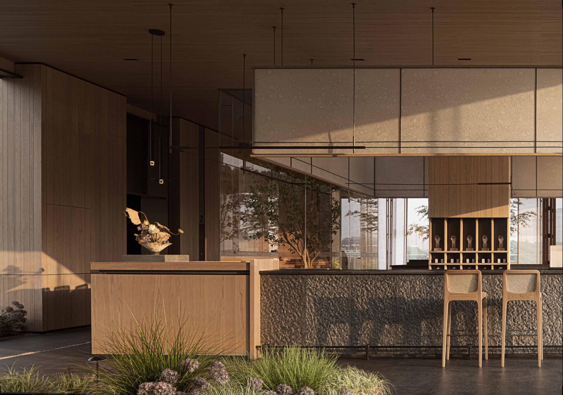 Four Seasons Pavilion - image 9
