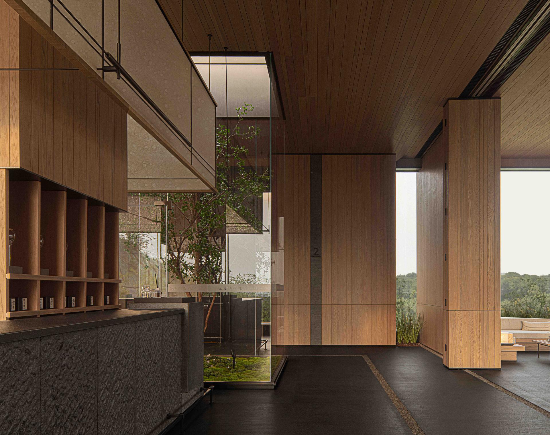 Four Seasons Pavilion - image 10
