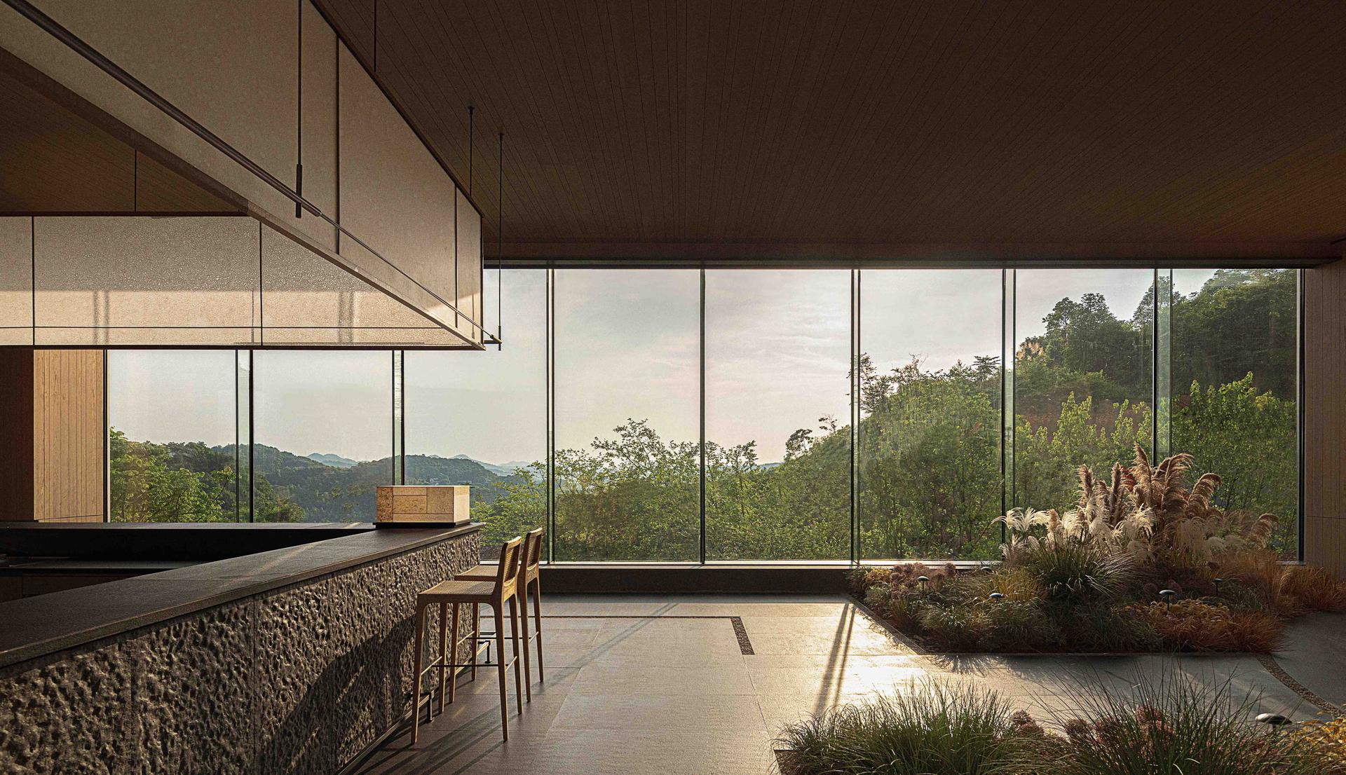 Four Seasons Pavilion - image 12