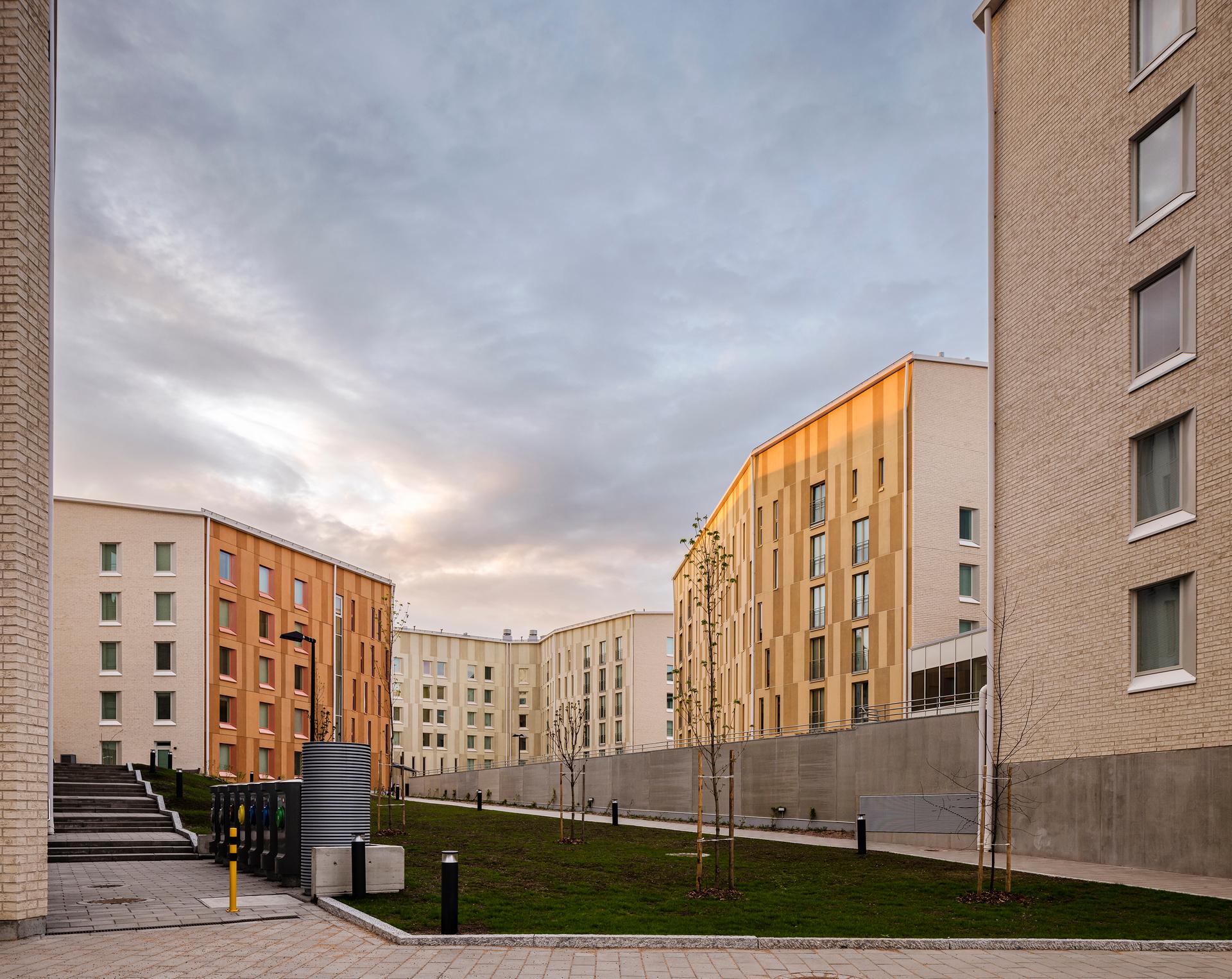 Atrain Housing Block - image 8