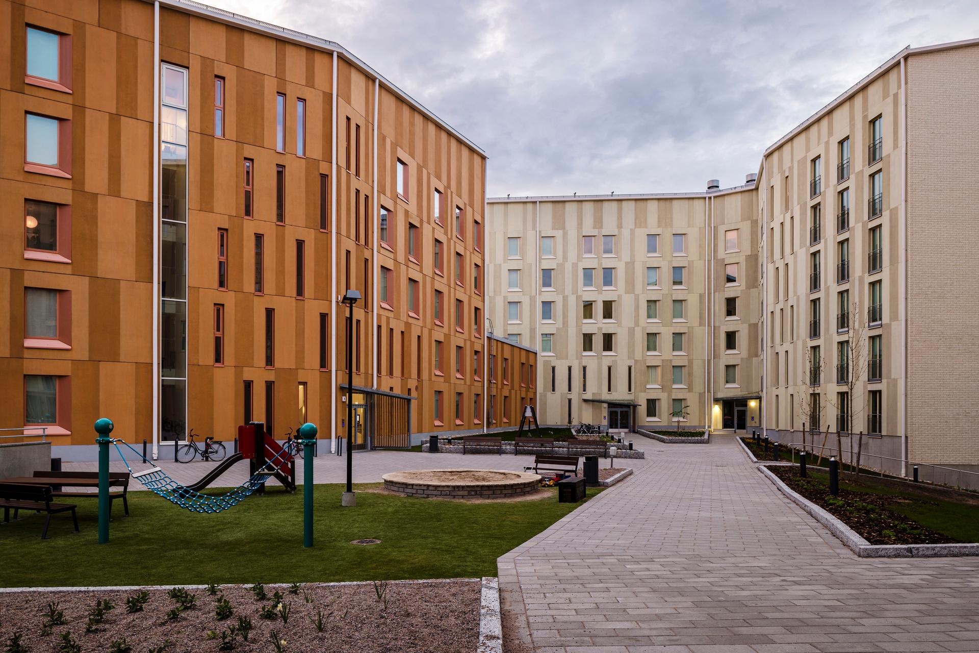 Atrain Housing Block - image 9