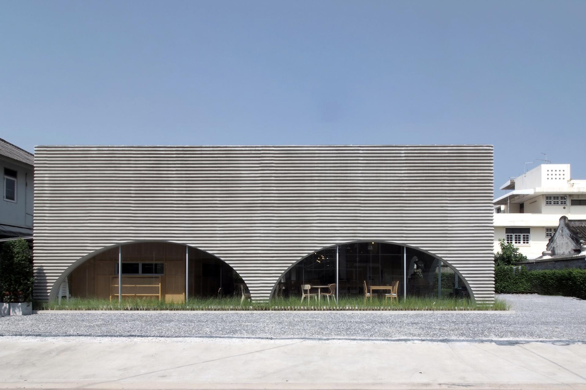 Khao Niao Restaurant + Onda Cafe - image 3