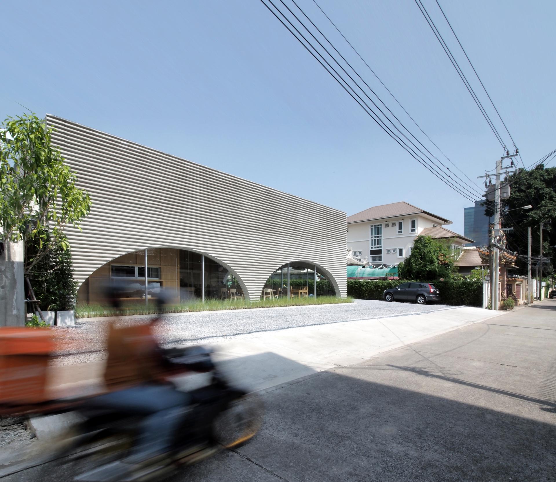 Khao Niao Restaurant + Onda Cafe - image 4
