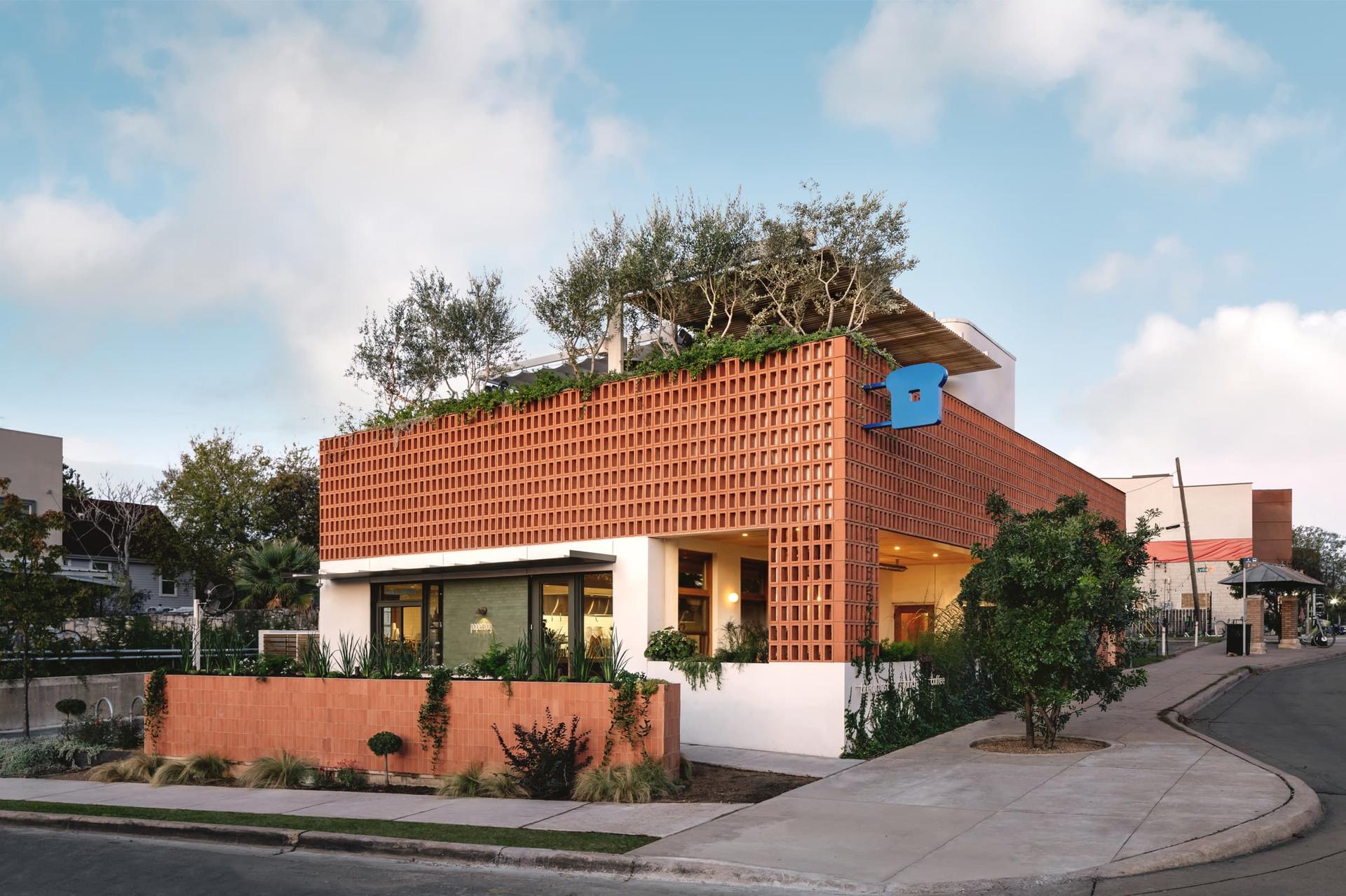 Paperboy Restaurant - image 2