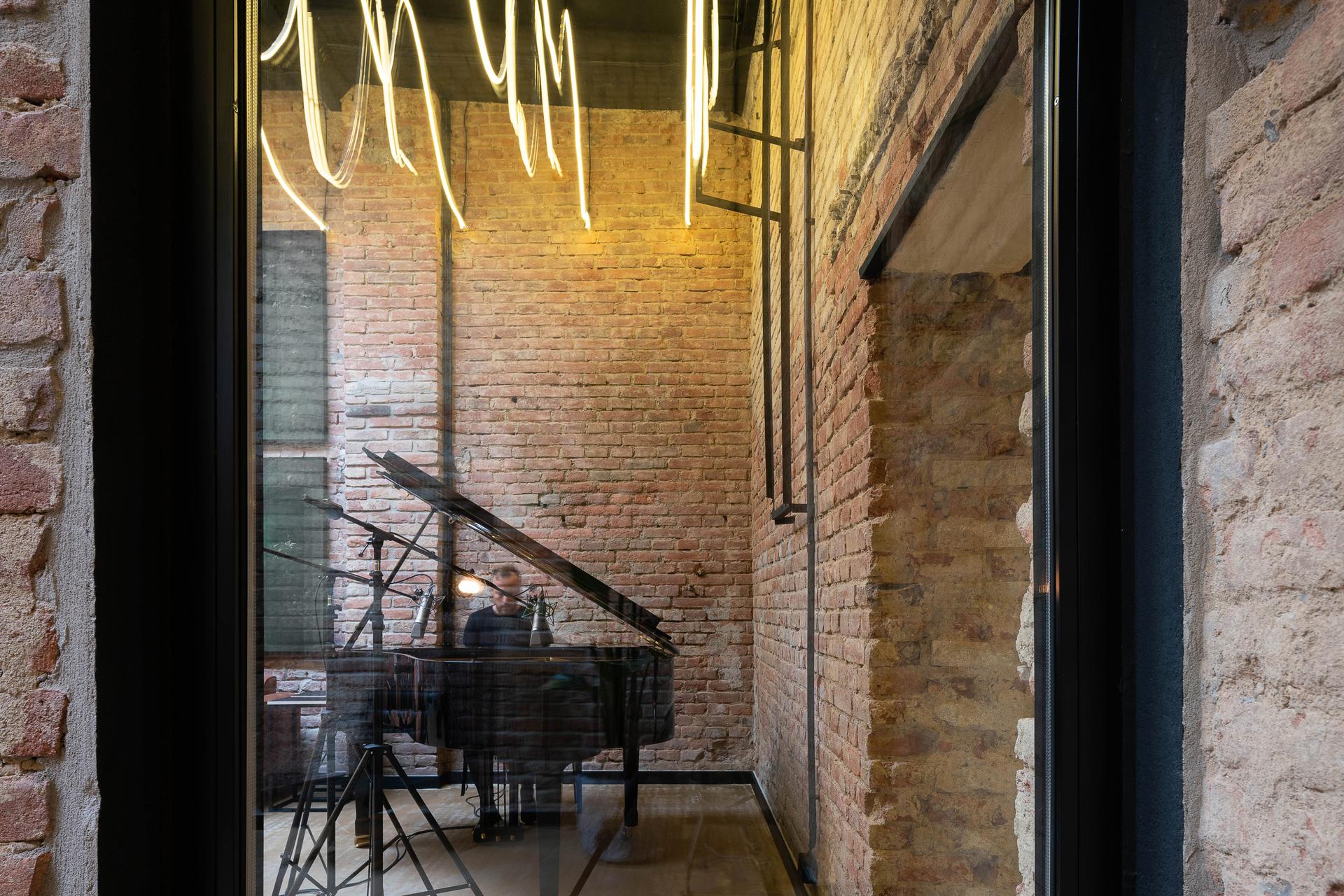 Kabelovna Studios - image 12
