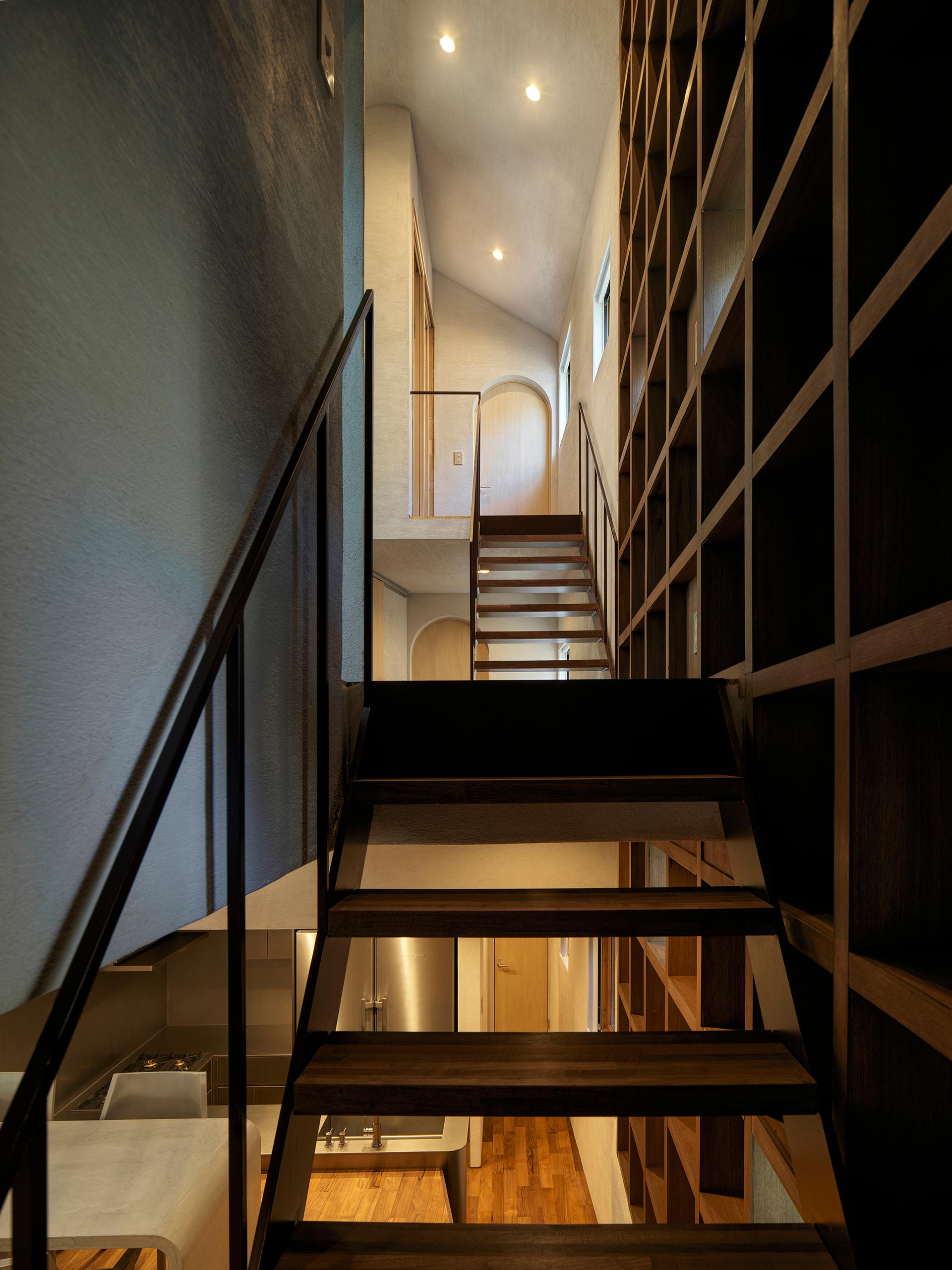 A Japanese Artist’s House - image 9
