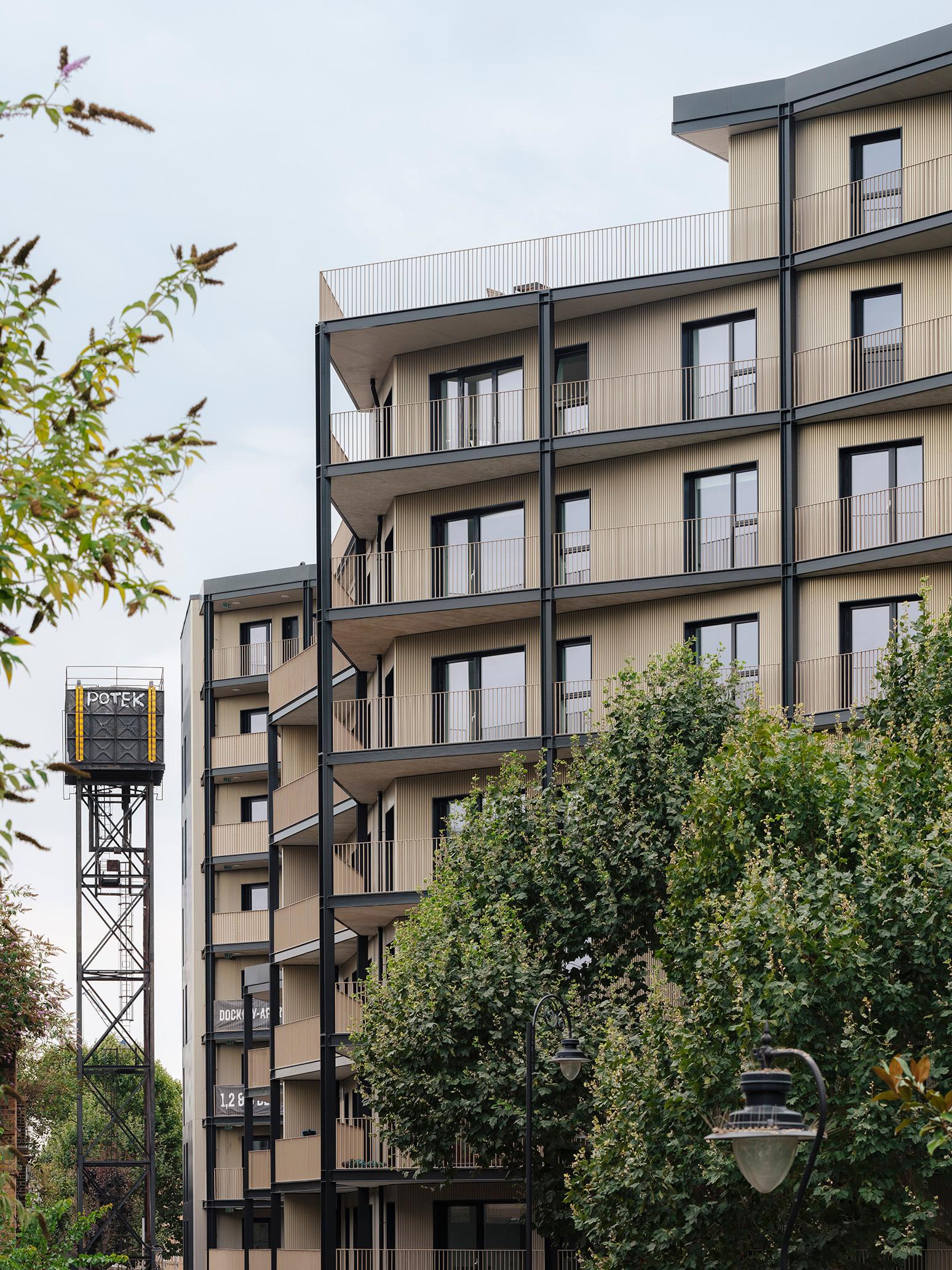 Dockley Apartments - image 3
