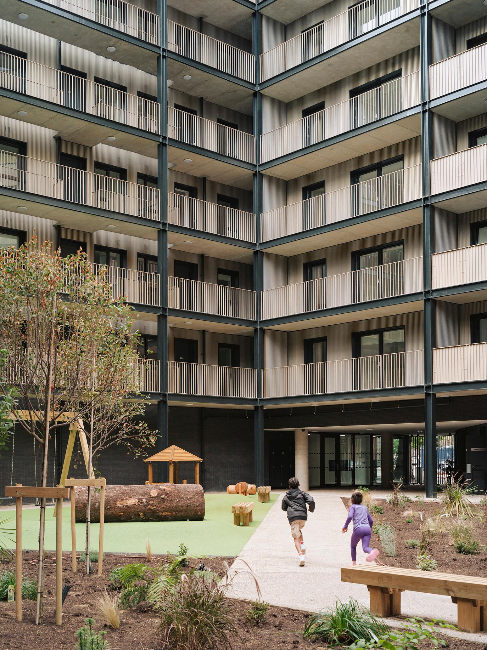 Dockley Apartments - image 5