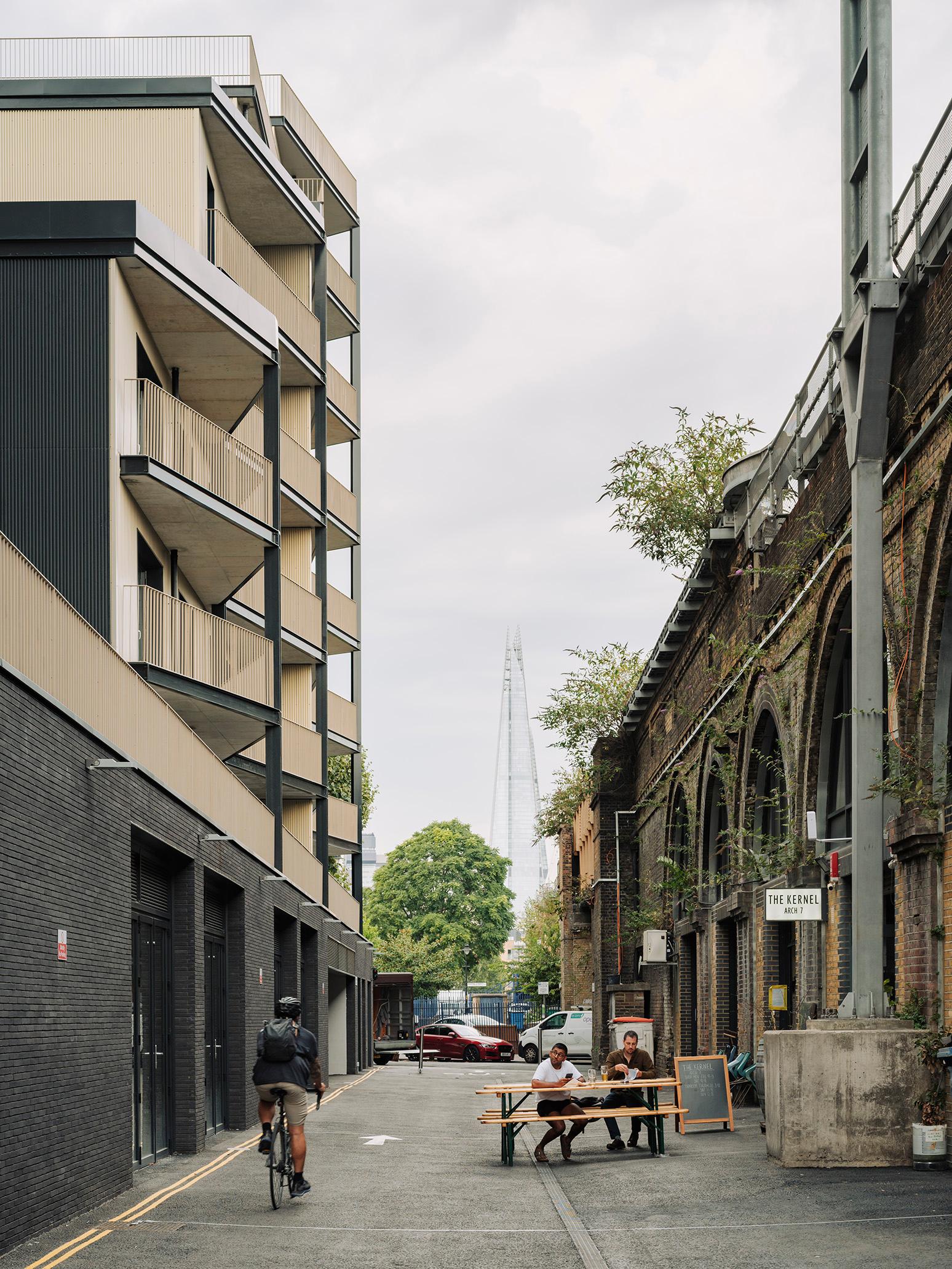 Dockley Apartments - image 8