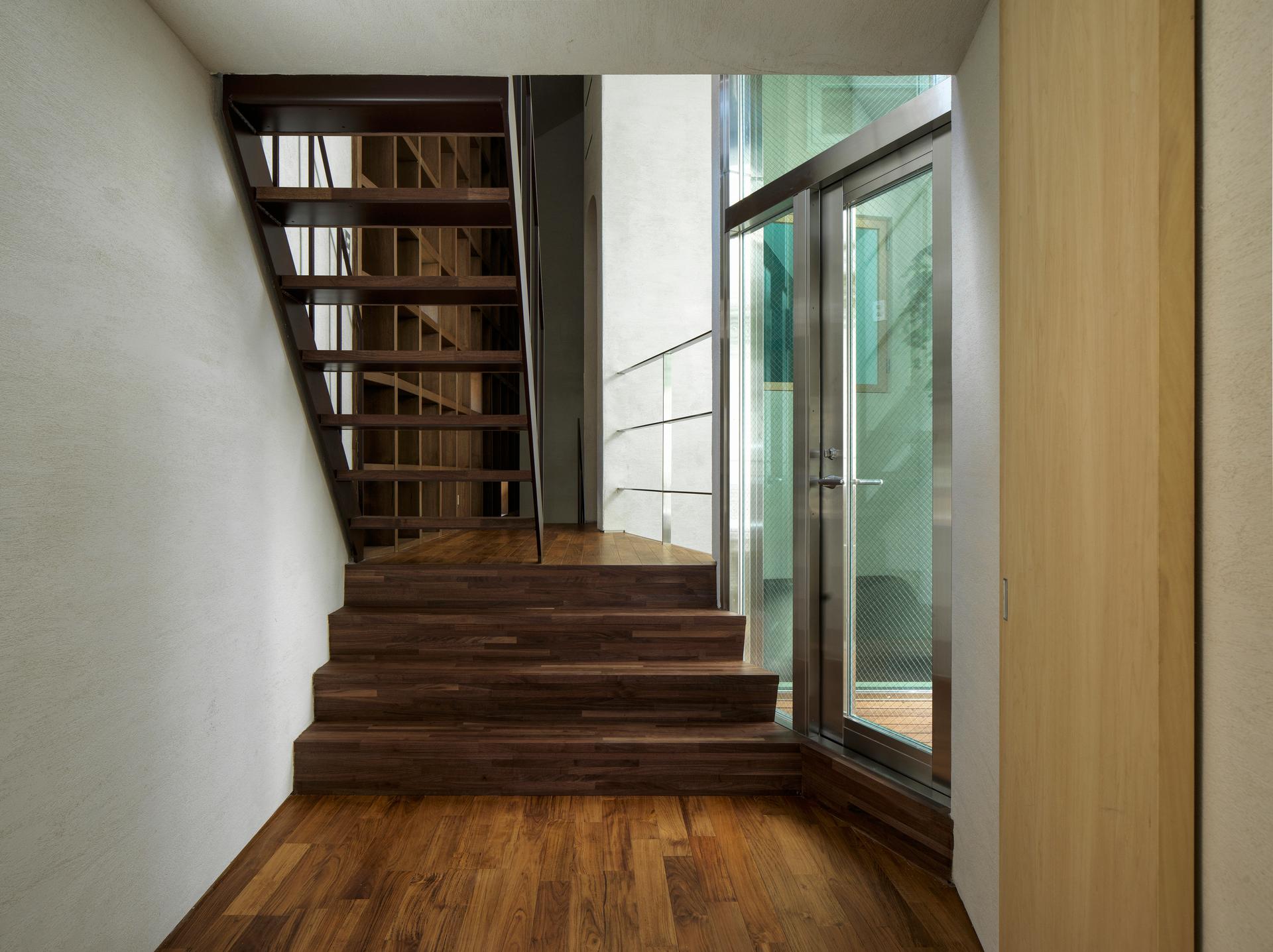 A Japanese Artist’s House - image 6