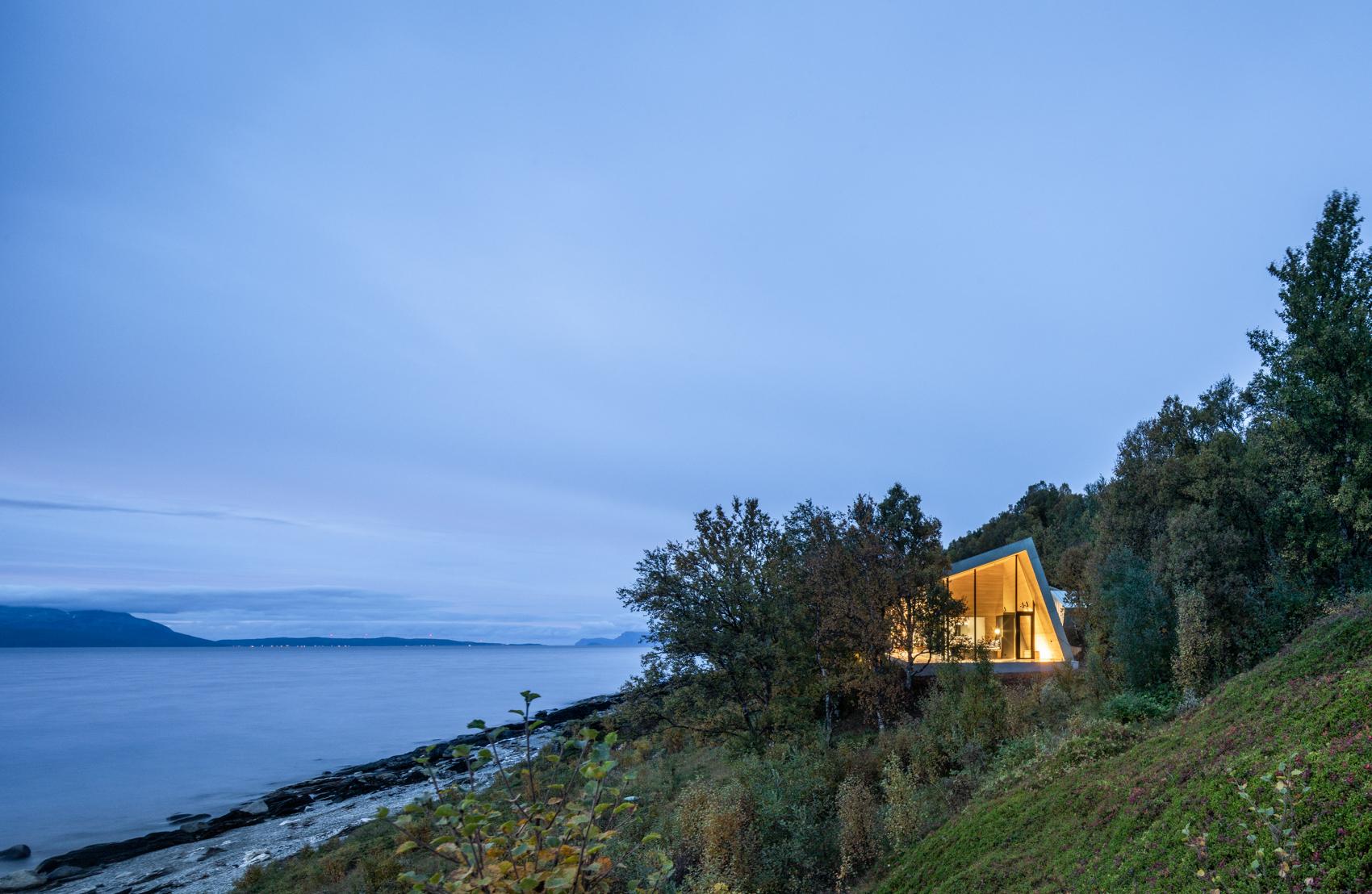 Aurora Lodge - image 10