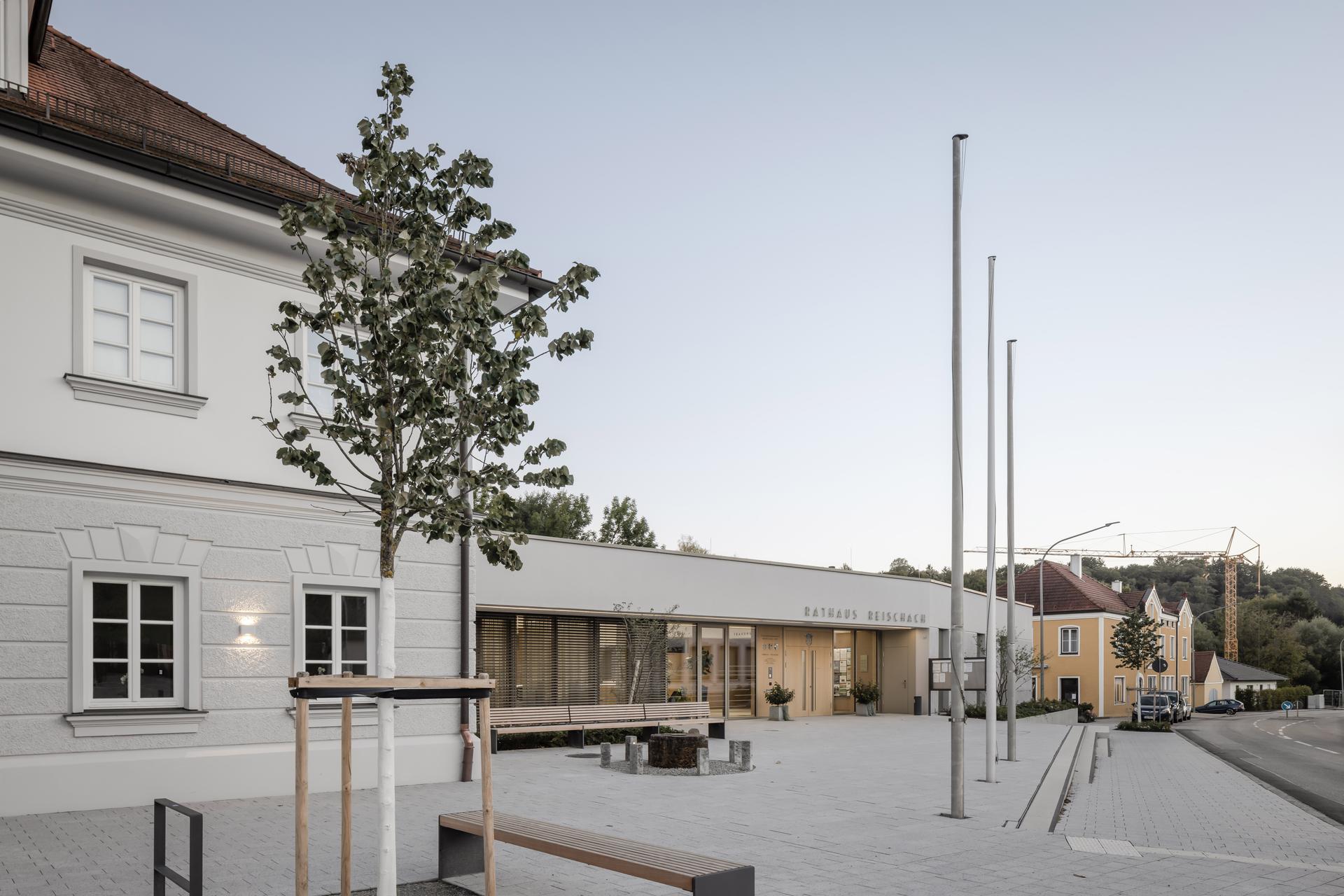 City Hall Reischach - image 4