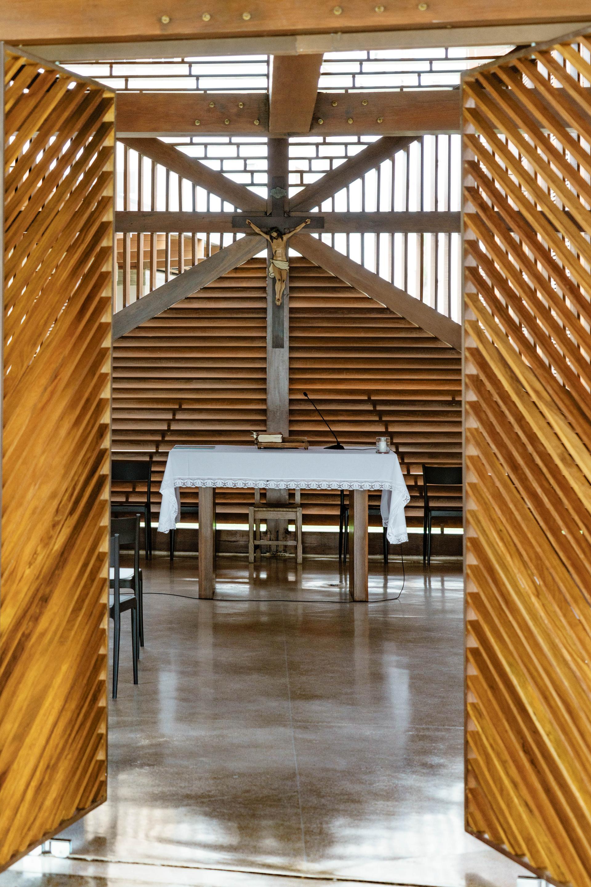 FFB CONVENT - image 7