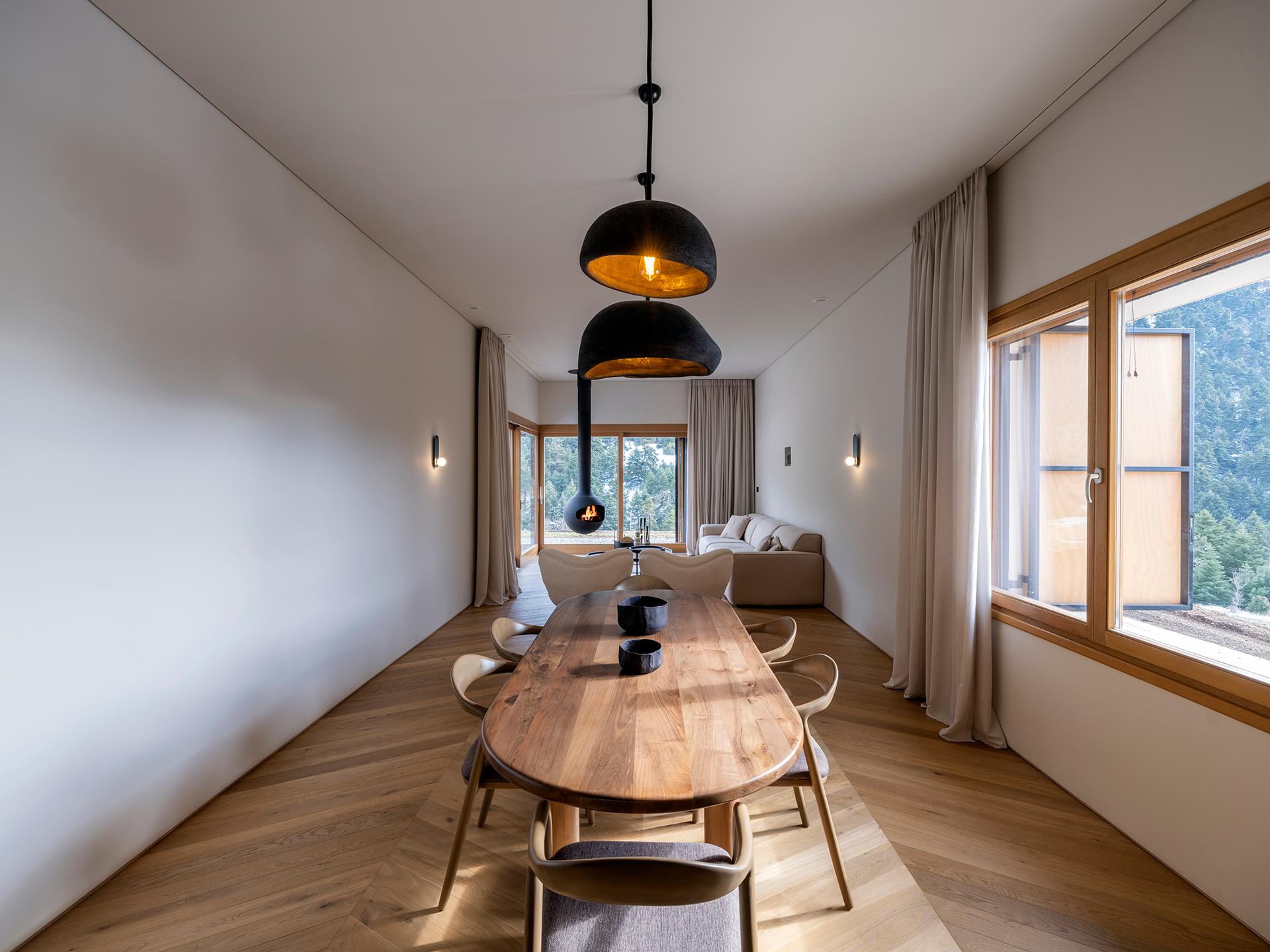 Snowfall House - image 11