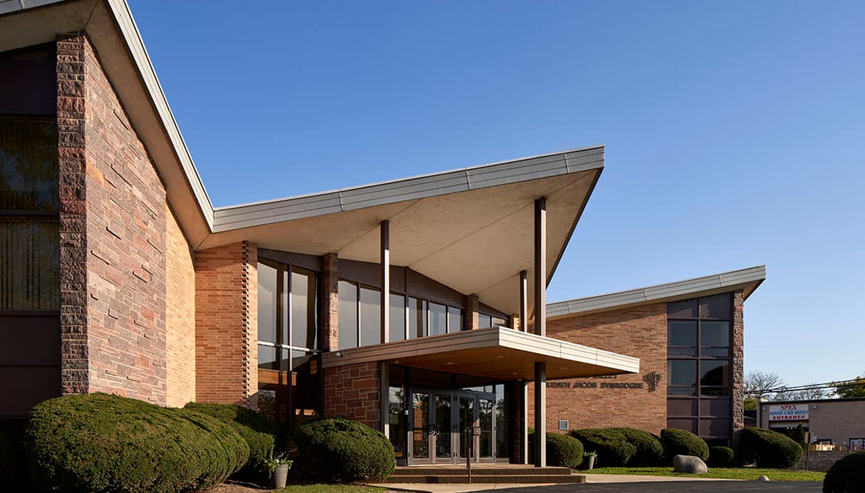 Skokie Valley Synagogue - image 12